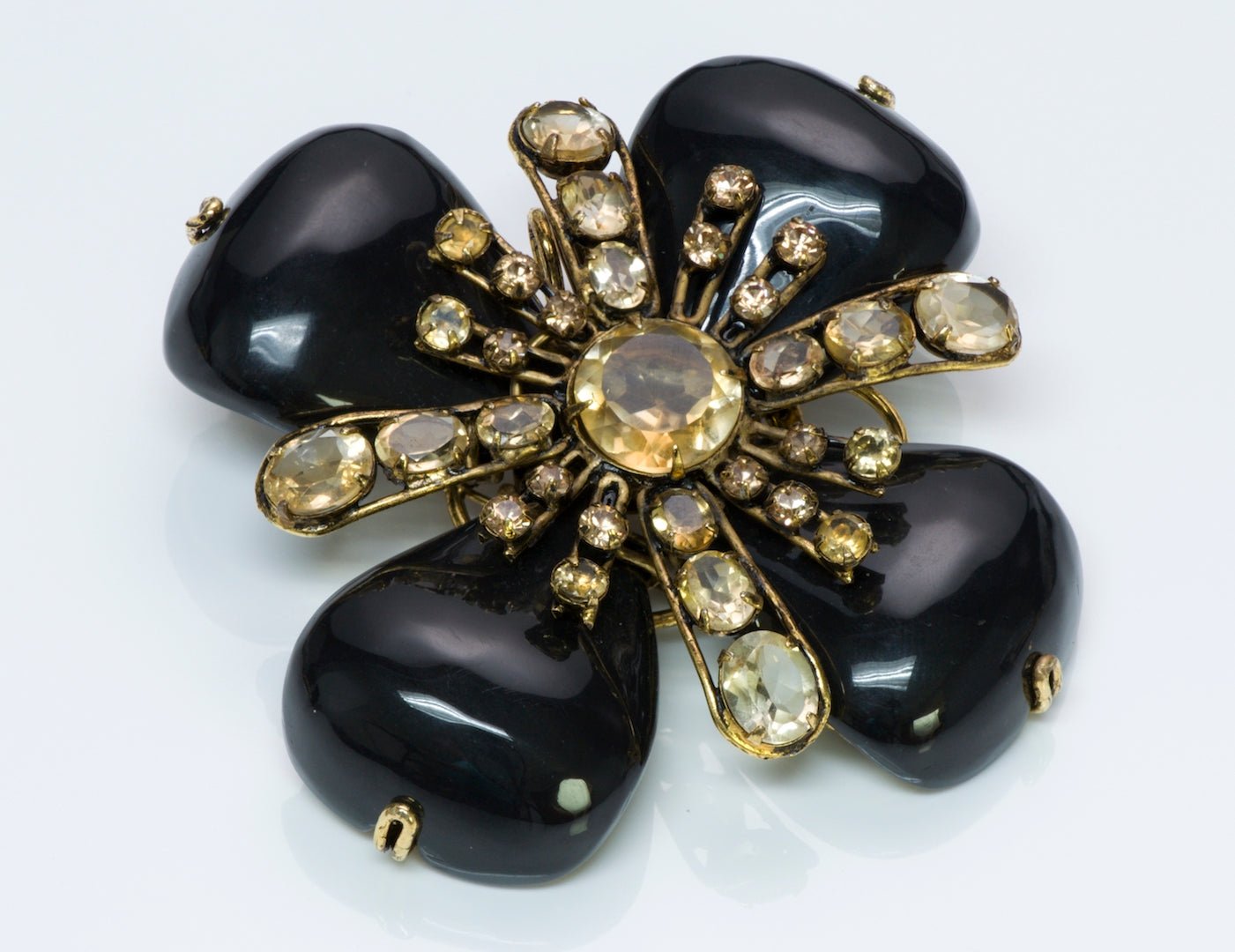 Bounkit Flower Brooch Pendant