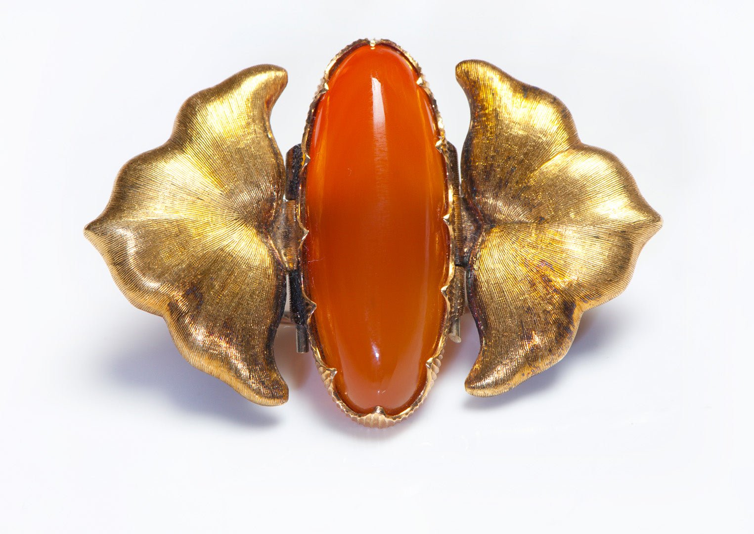 Buccellati 18K Gold Carnelian Clip Brooch
