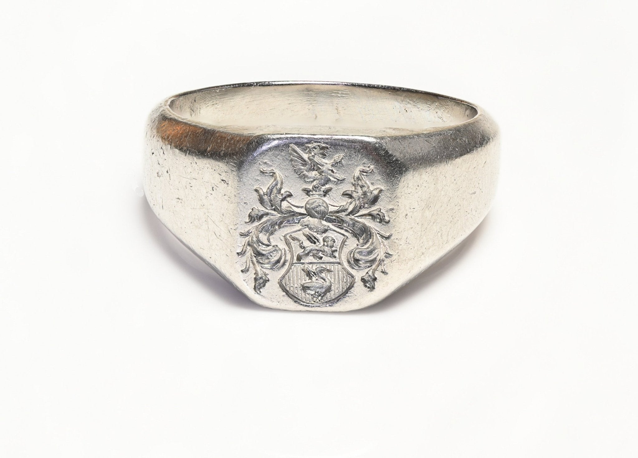 Cartier Platinum Crest Men's Ring