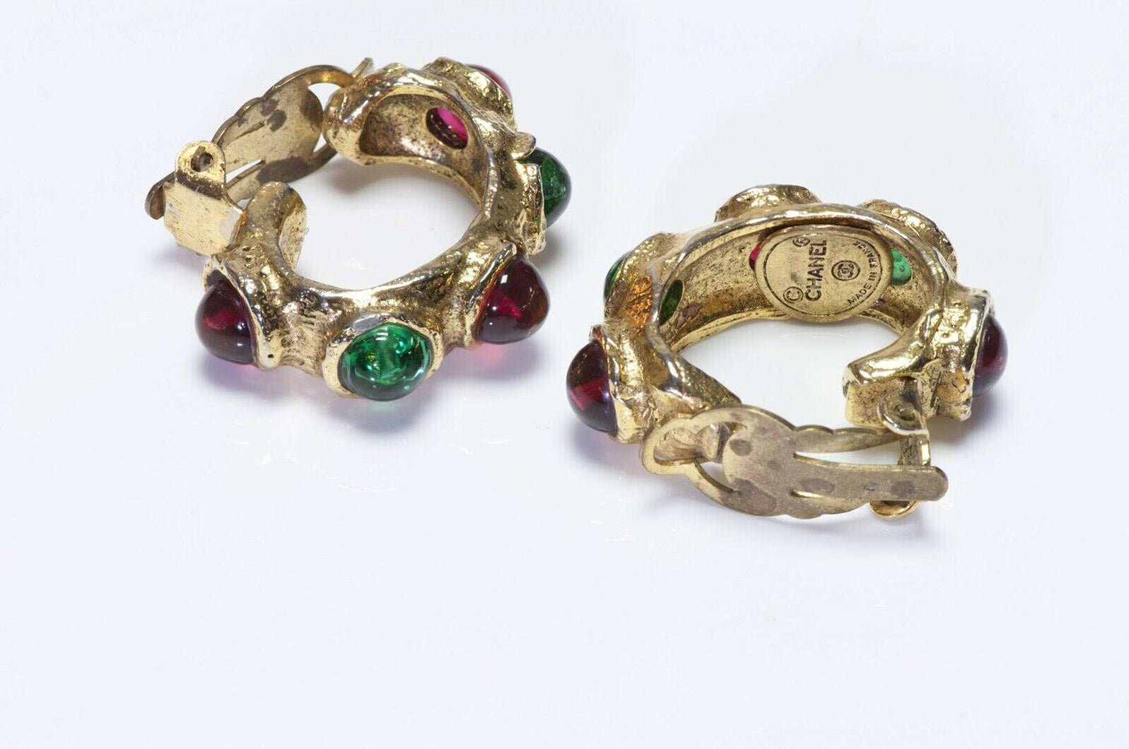 CHANEL 1970’s Gripoix Green Red Glass Hoop Earrings