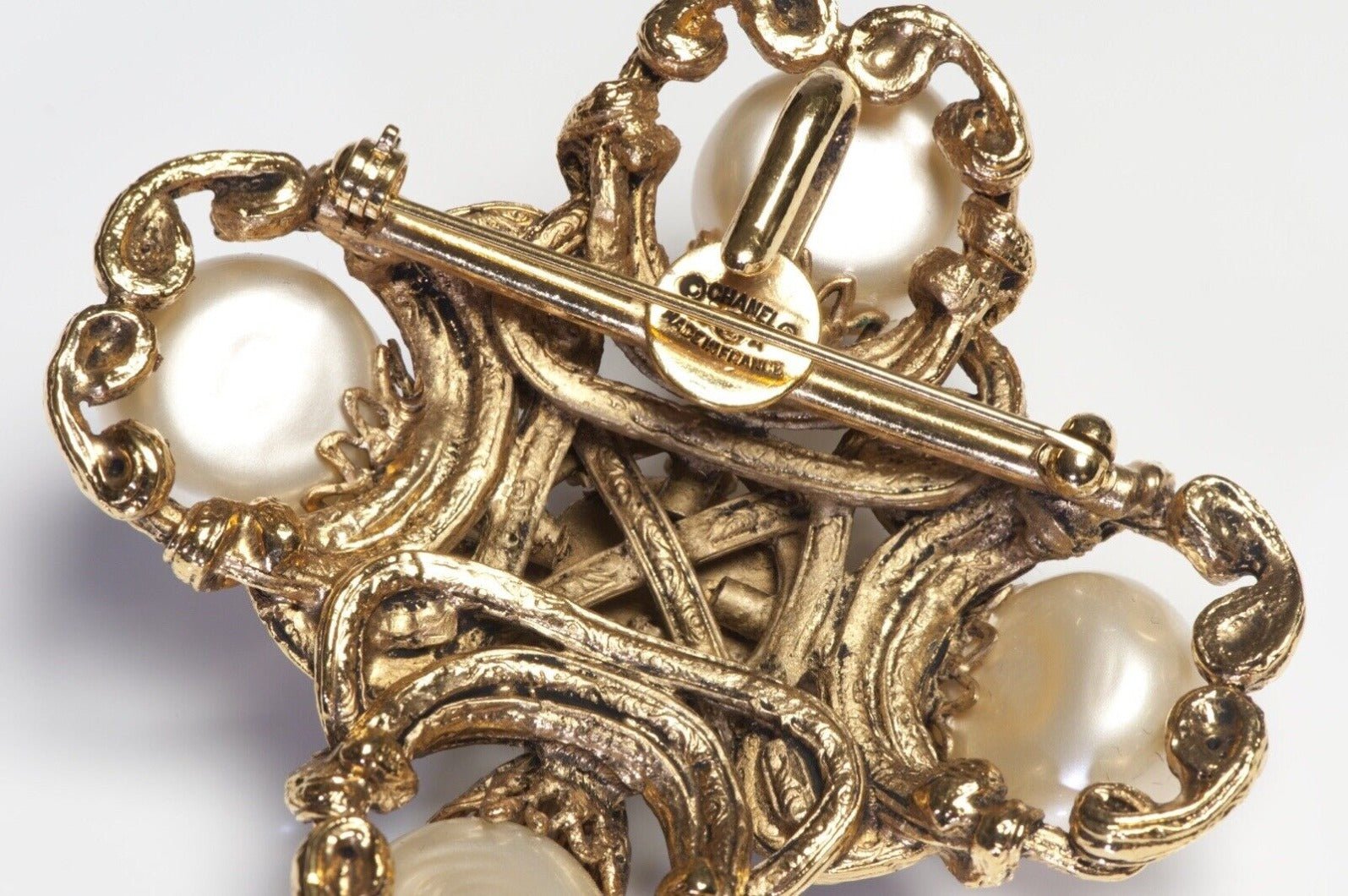 CHANEL Fall 1999 Maison Gripoix Glass Cross Pearl Pendant Brooch