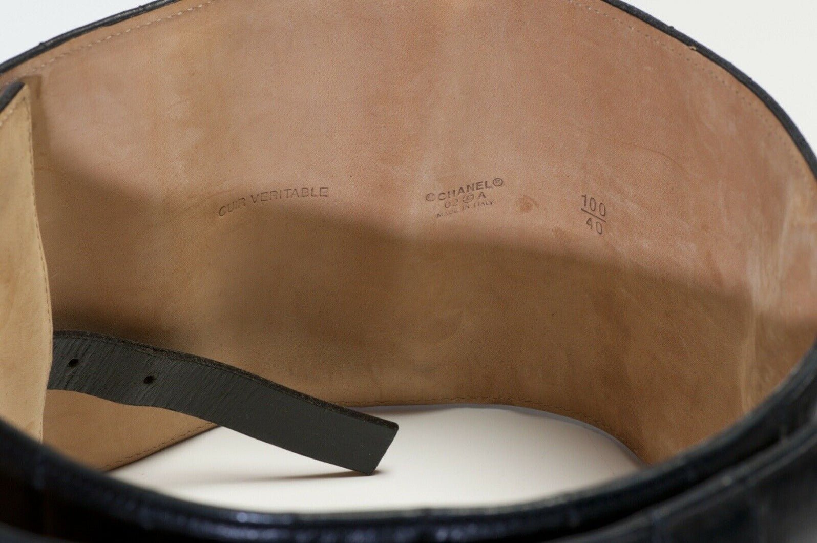 CHANEL Fall 2002 Extra Wide CC Black Quilted Leather Belt