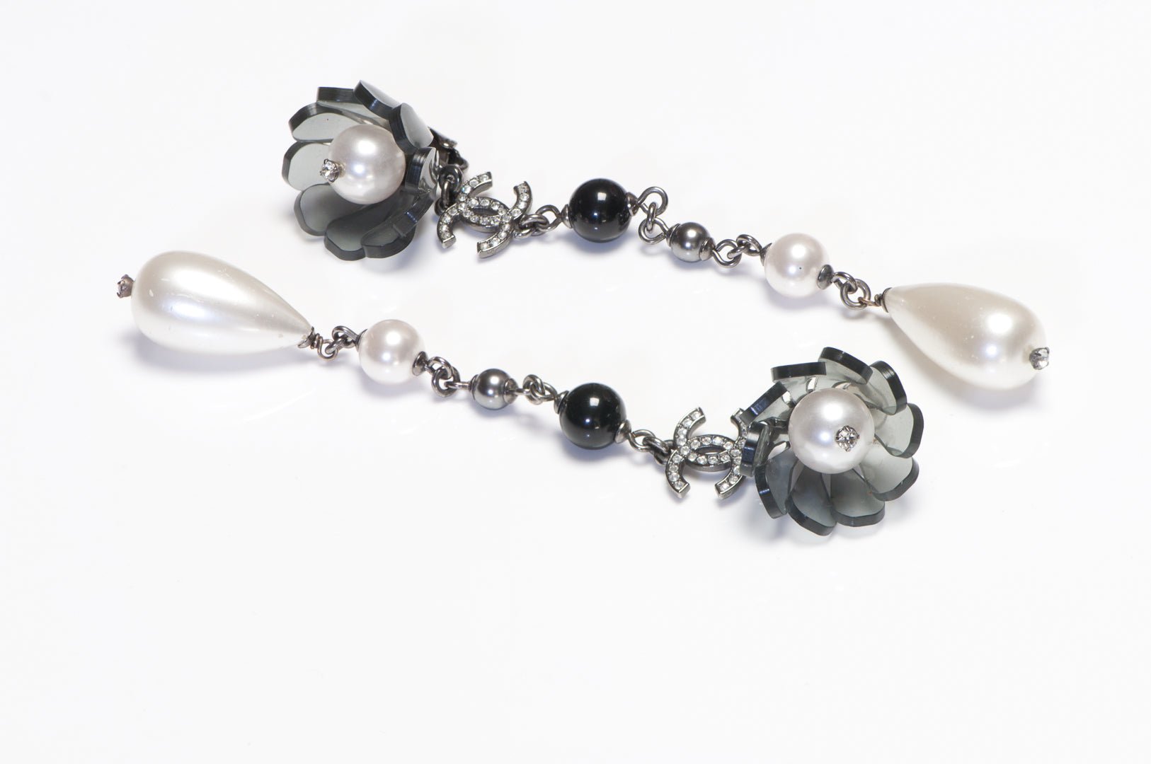 Chanel Fall 2019 Black White Pearl CC Crystal Camellia Shoulder Duster Earrings