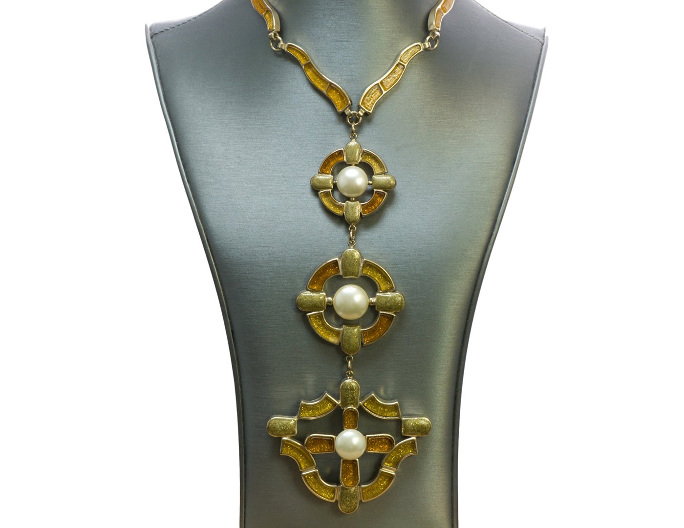 Chanel Gripoix Pearl Necklace