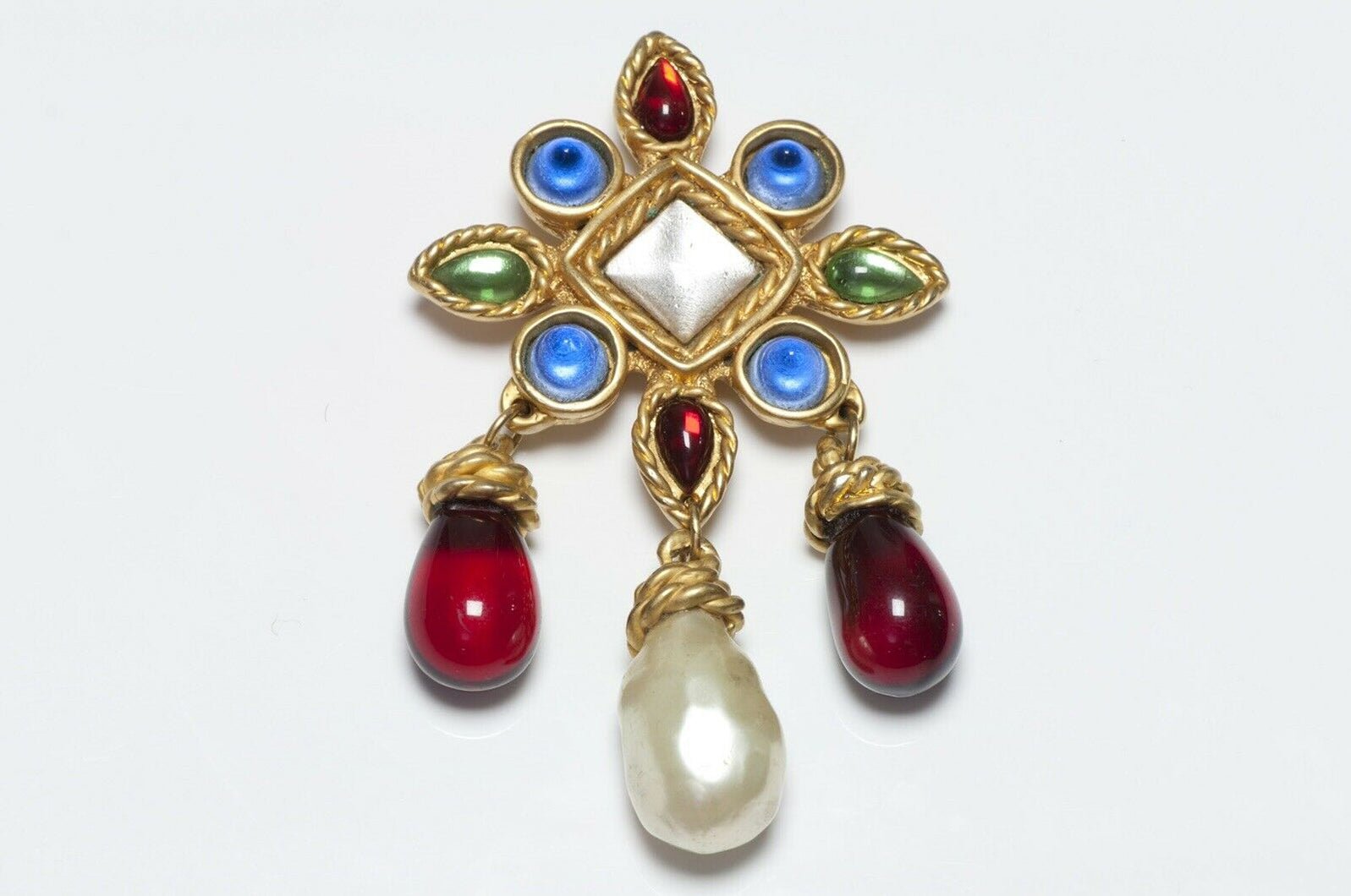 CHANEL Paris 1990's Maison Gripoix Glass Pearl Drop Brooch
