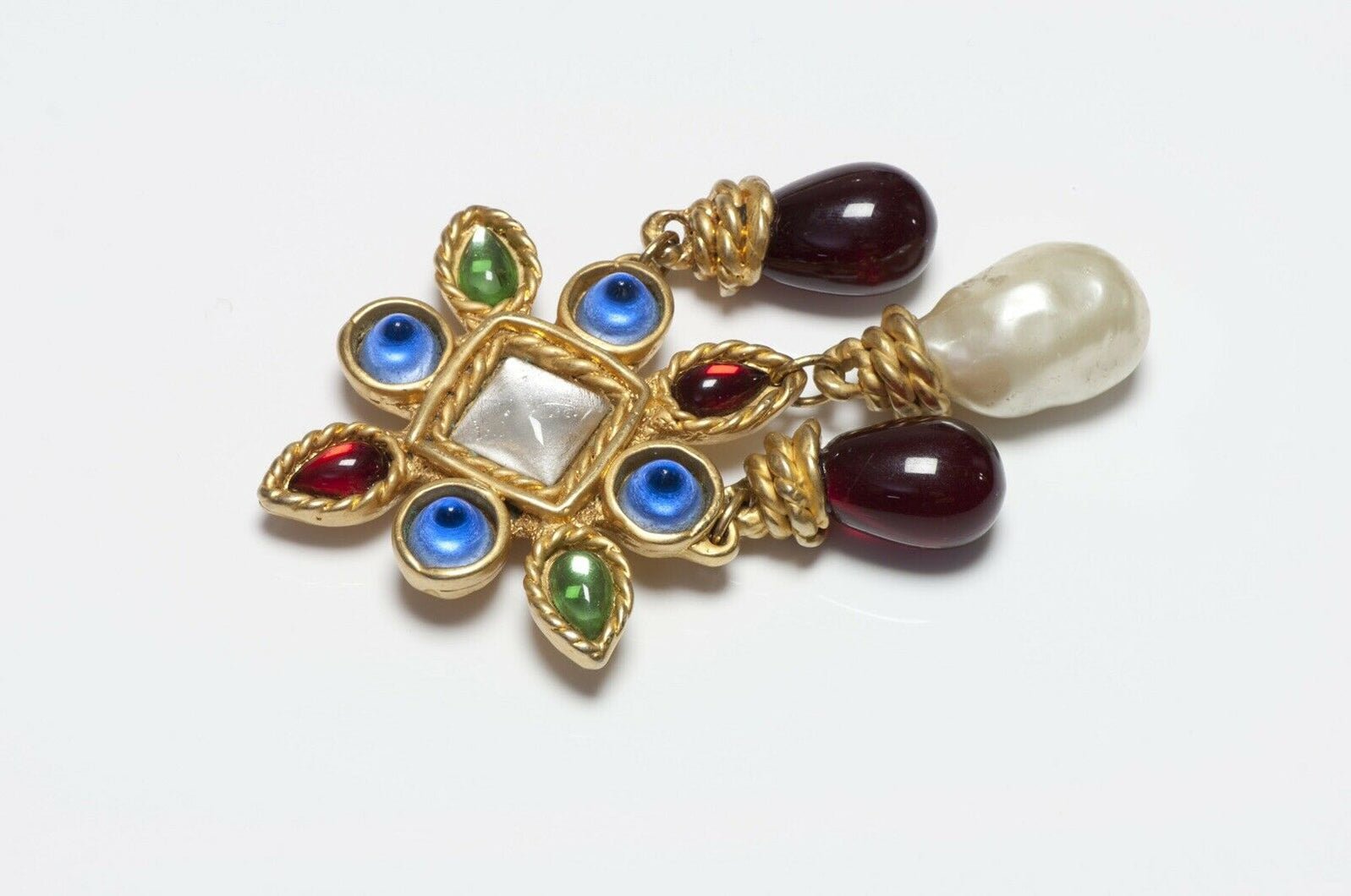 CHANEL Paris 1990's Maison Gripoix Glass Pearl Drop Brooch