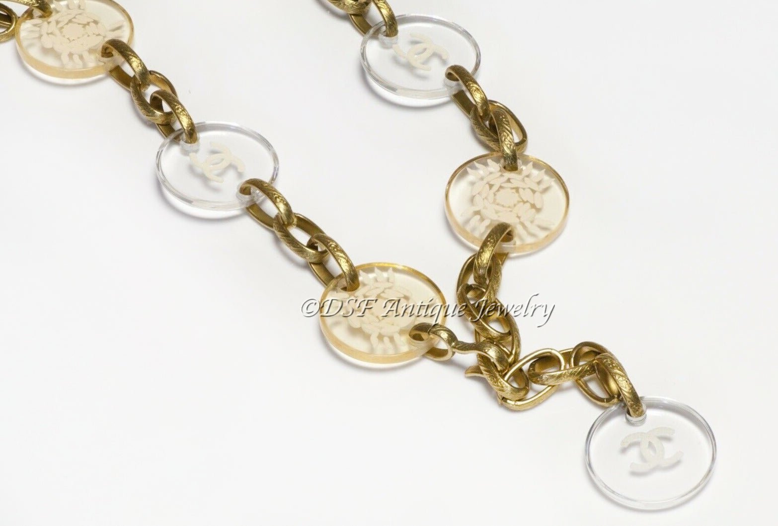 CHANEL Paris 1995 CC Camellia Flower Lucite Medallion Chain Belt