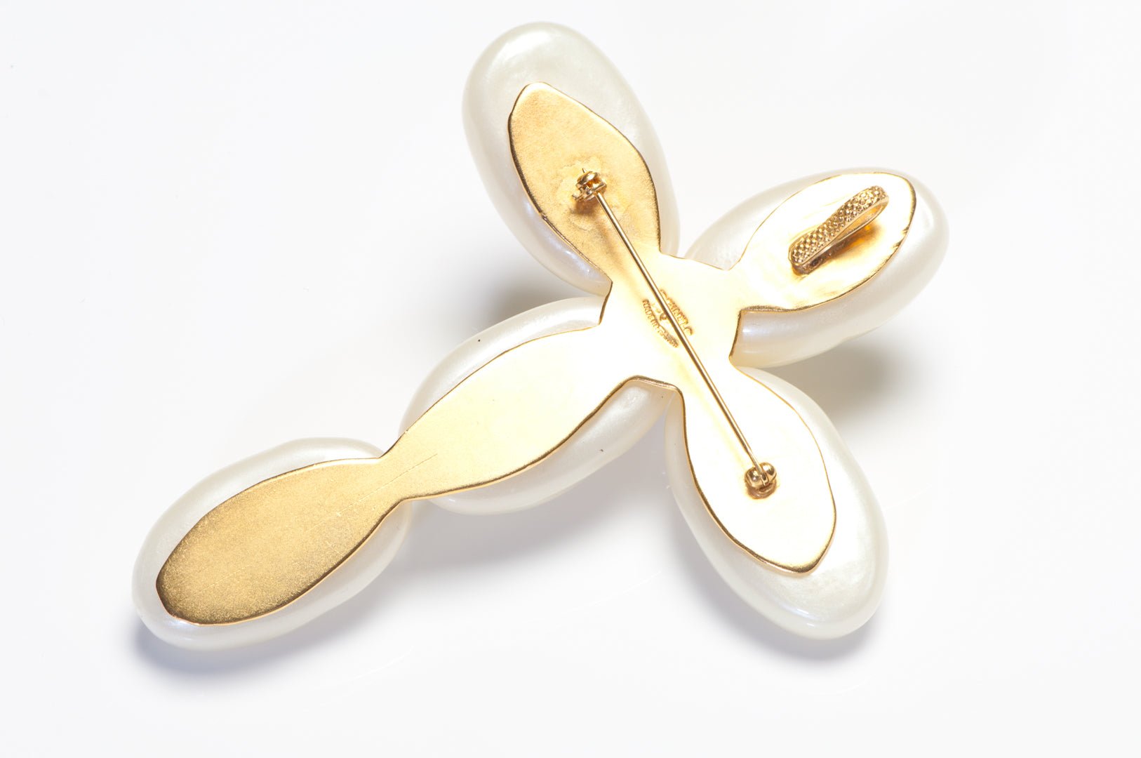 Chanel Paris Couture 1990’s Maison Gripoix Pearl Pendant Brooch
