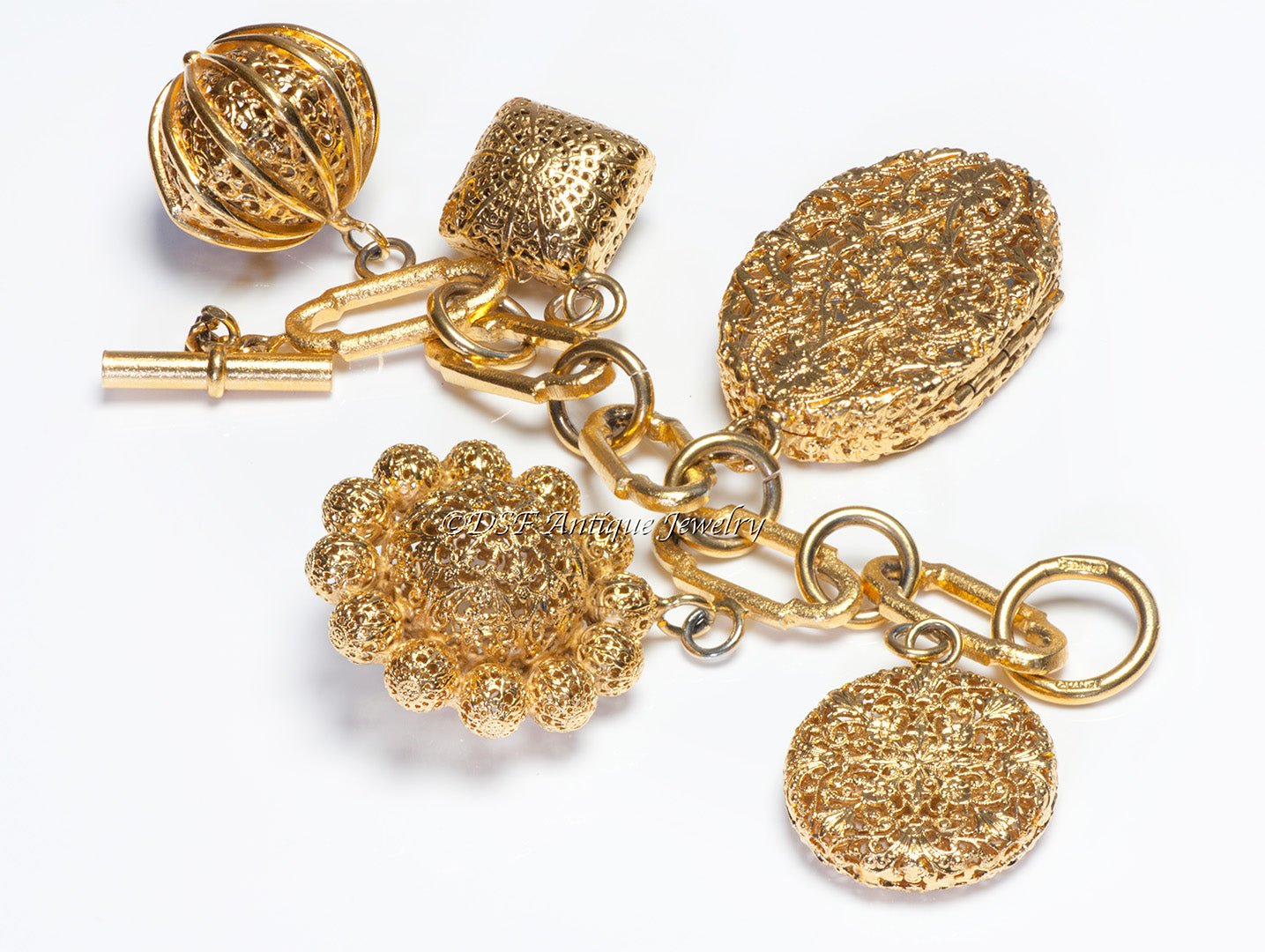 Chanel Paris Fall 1989 Gold Plated Filigree Mirror Charm Chain Link Bracelet