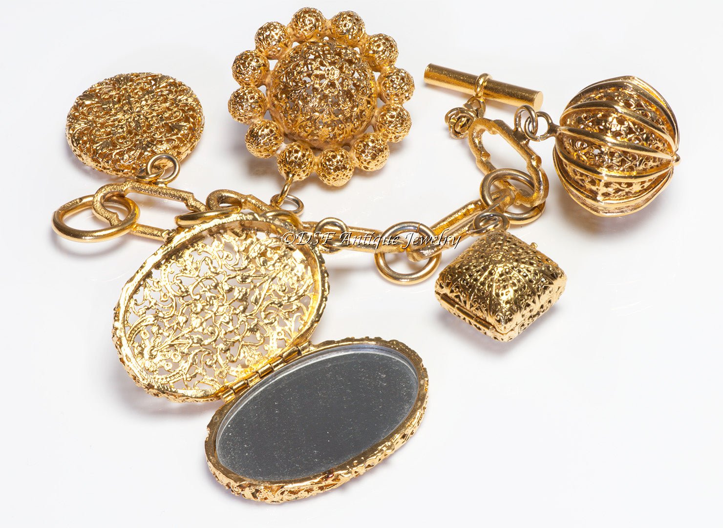 Chanel Paris Fall 1989 Gold Plated Filigree Mirror Charm Chain Link Bracelet