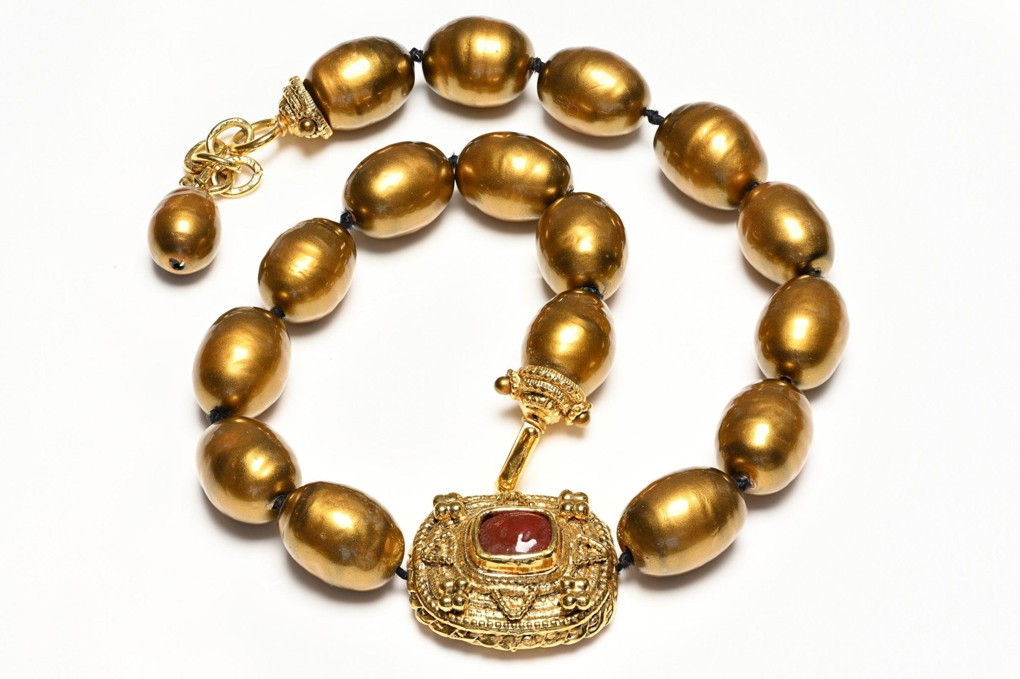 Chanel Paris Fall 1999 Byzantine Style Gripoix Red Glass Gold Pearl Necklace Earrings Set