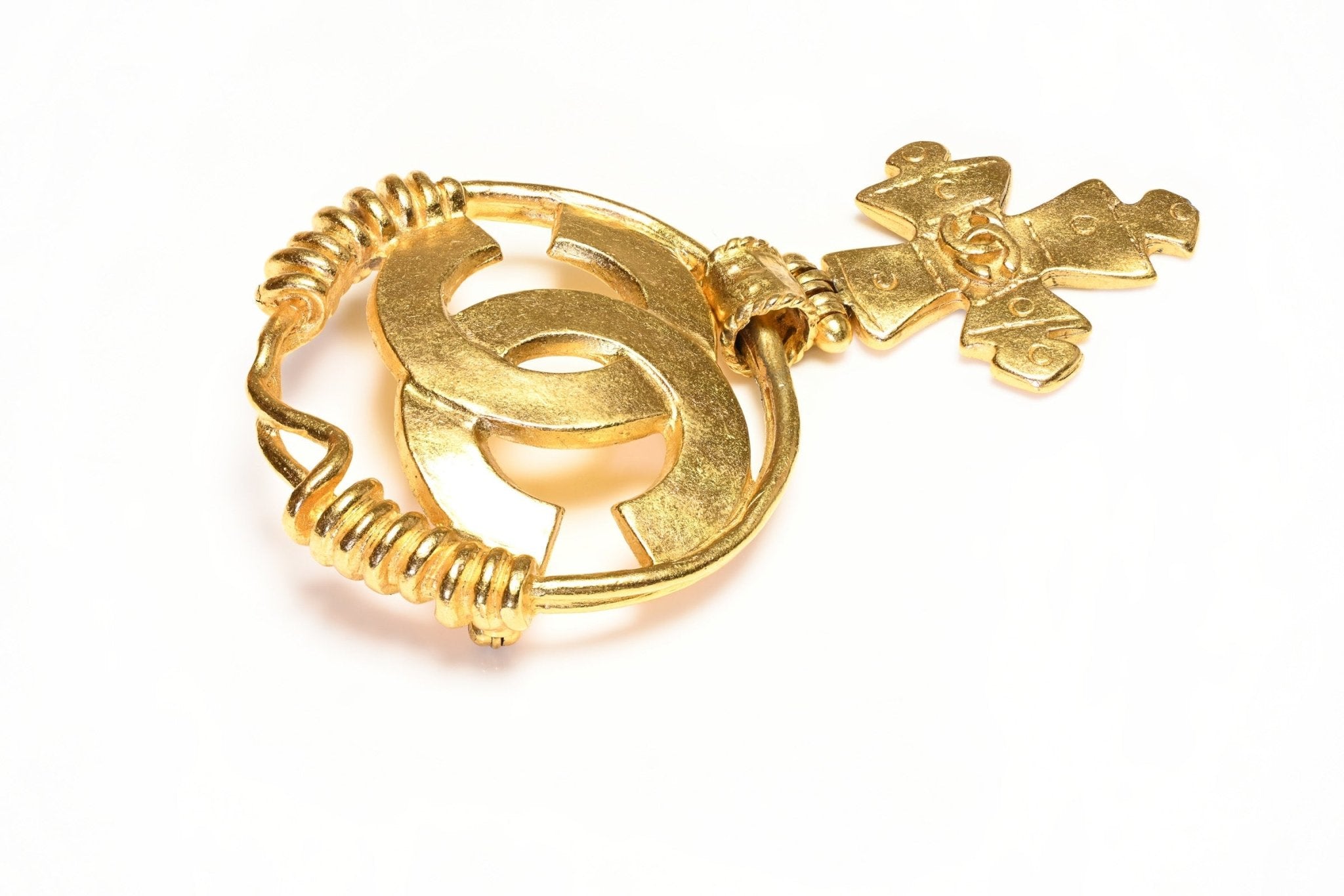 Chanel Paris Spring 1994 Gold Plated CC Cross Twist Brooch
