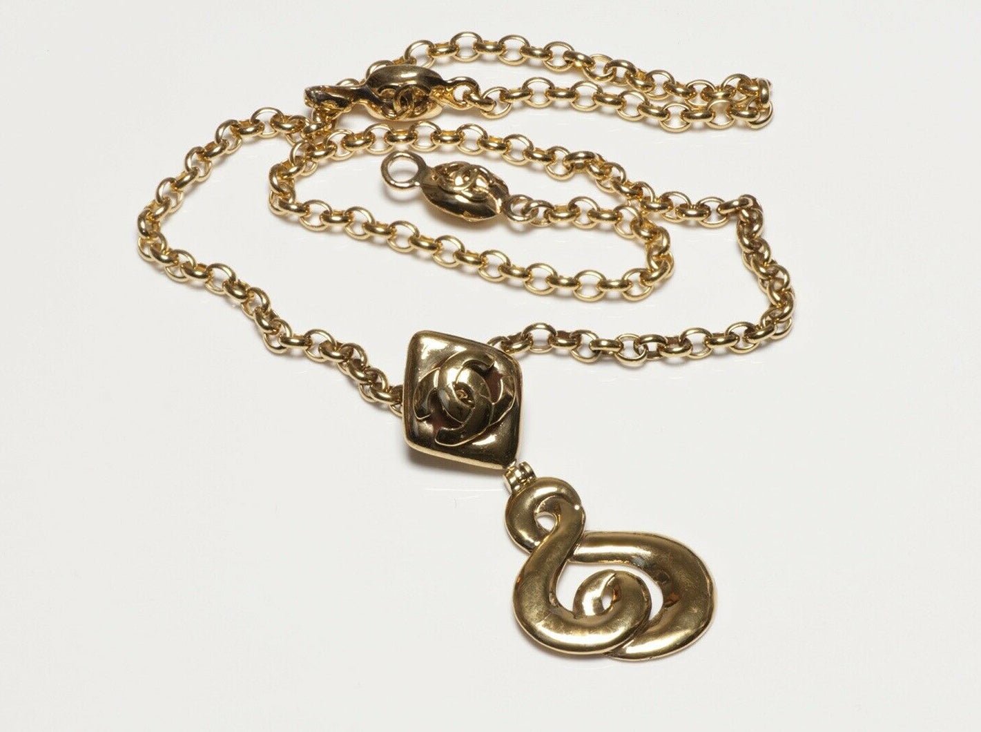 CHANEL Paris Spring 1997 Gold Plated CC Pendant Chain Necklace