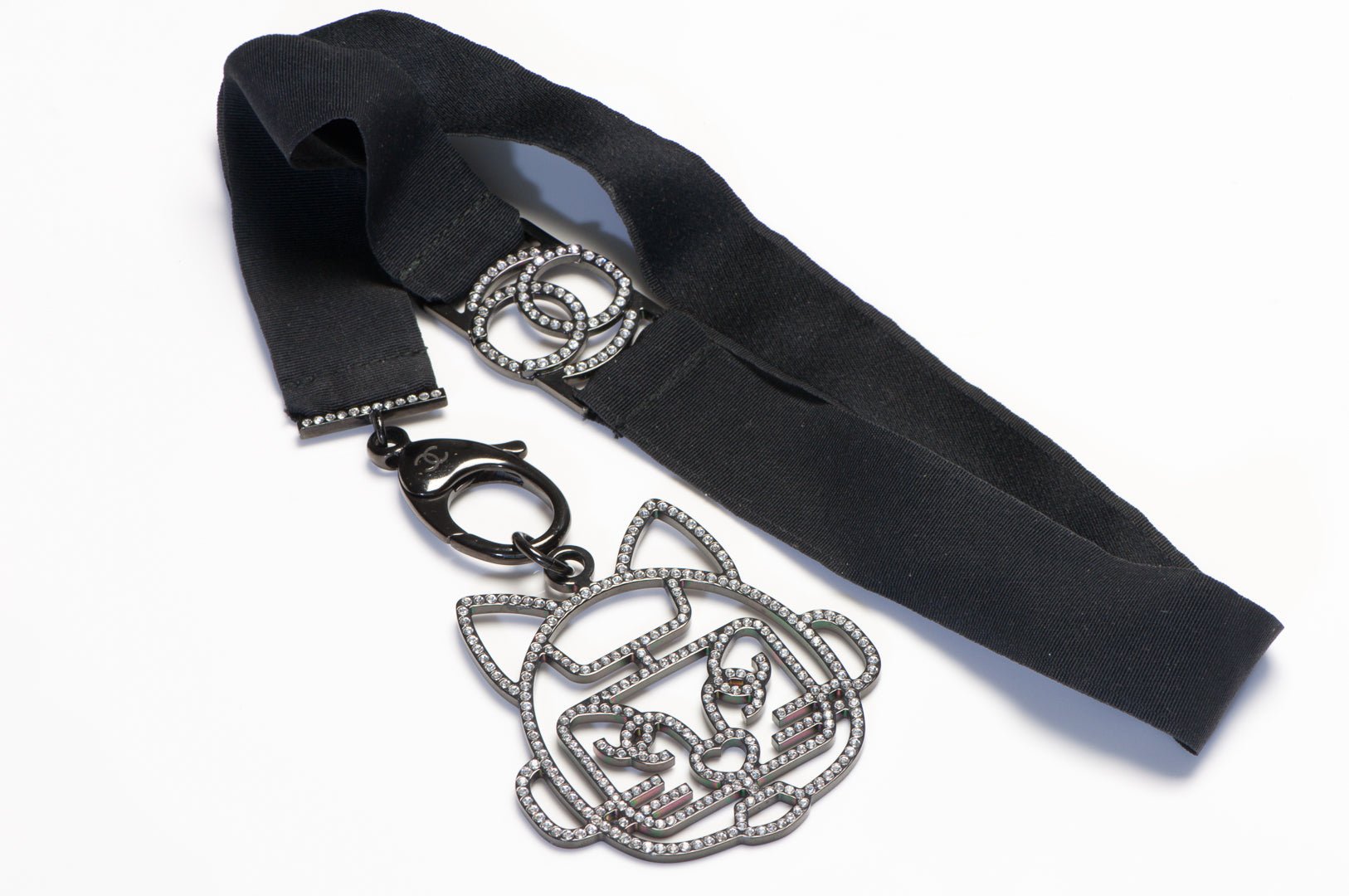 Chanel Paris Spring 2017 Black Ribbon Crystal CC Cat Pendant Necklace