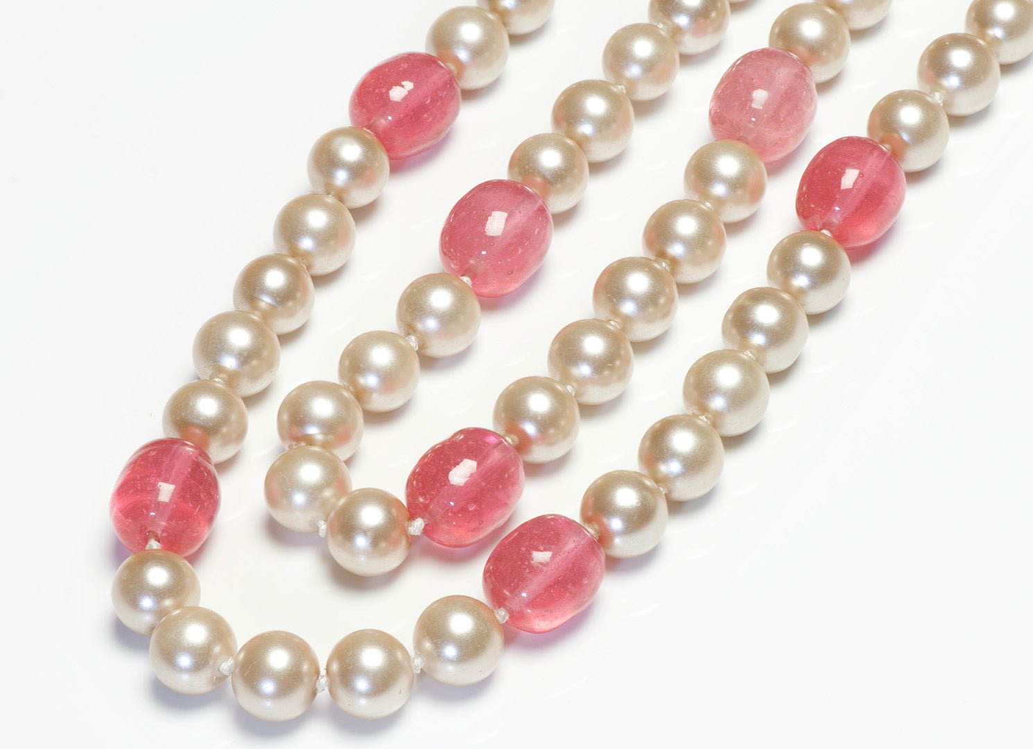 Chanel Spring 1997 Maison Gripoix Pink Glass Pearl Beads Sautoir Necklace