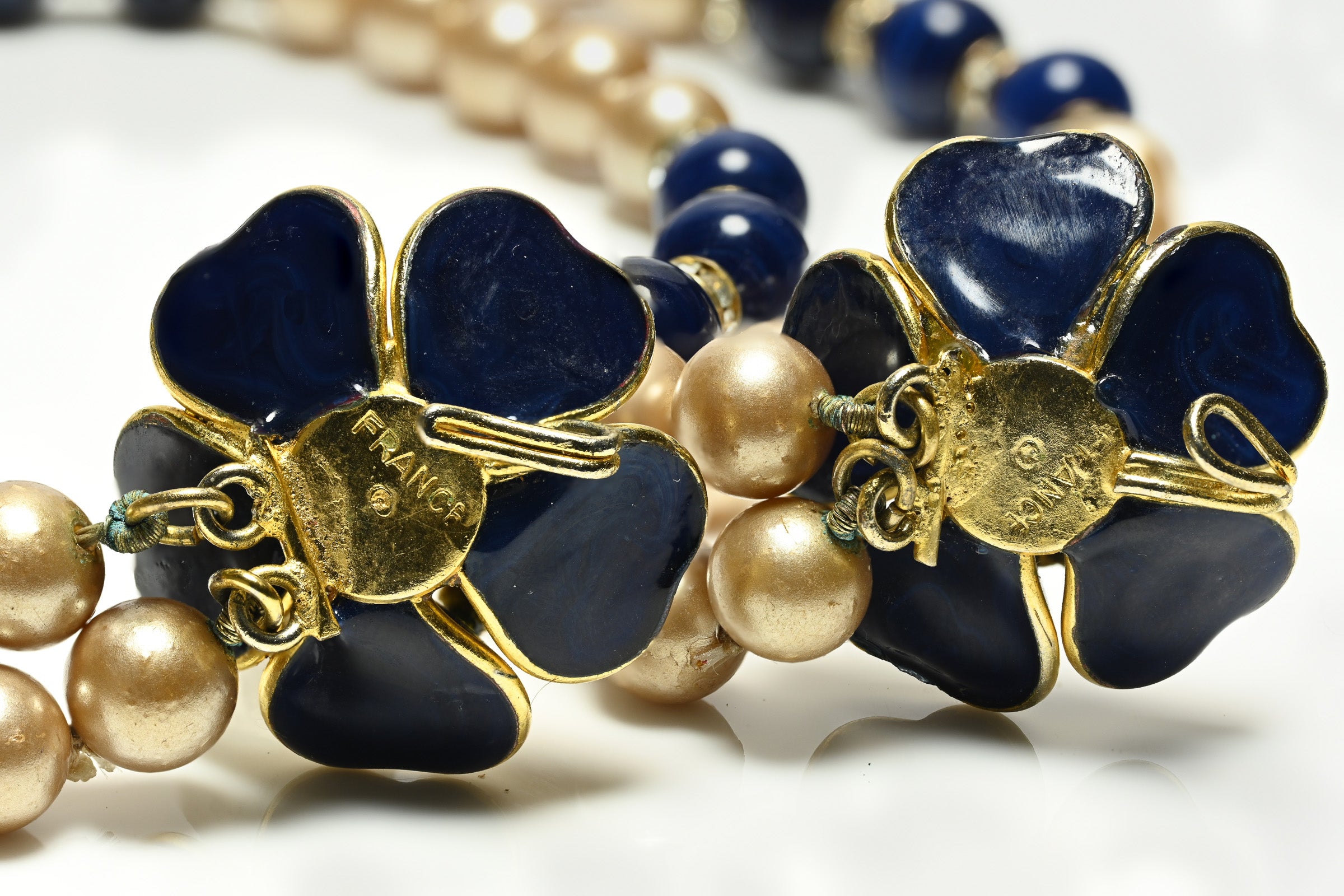 Vintage 1950's Maison Gripoix Blue Glass Beads Pearl Camellia Necklace 2