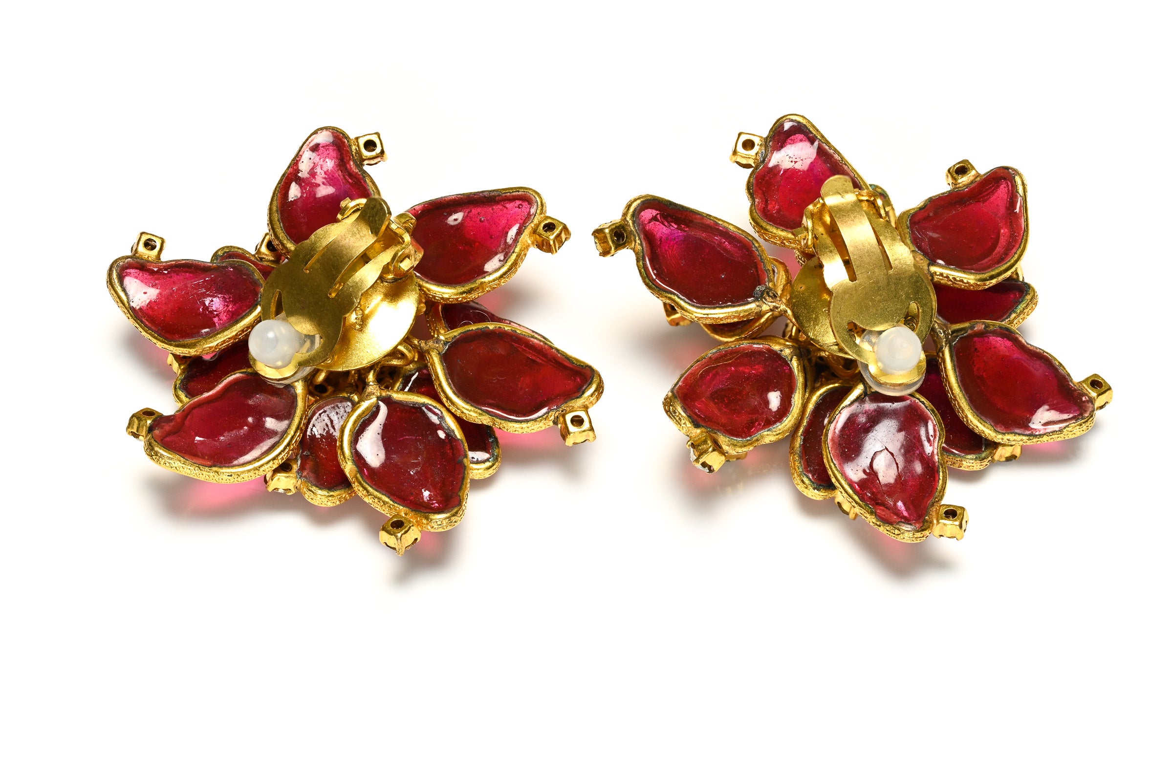 Vintage Chanel Paris Maison Gripoix Red Glass Camellia Flower Earrings 1
