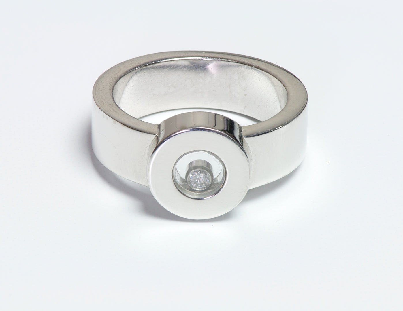 Chopard Wide Happy Diamonds 18K Gold Ring