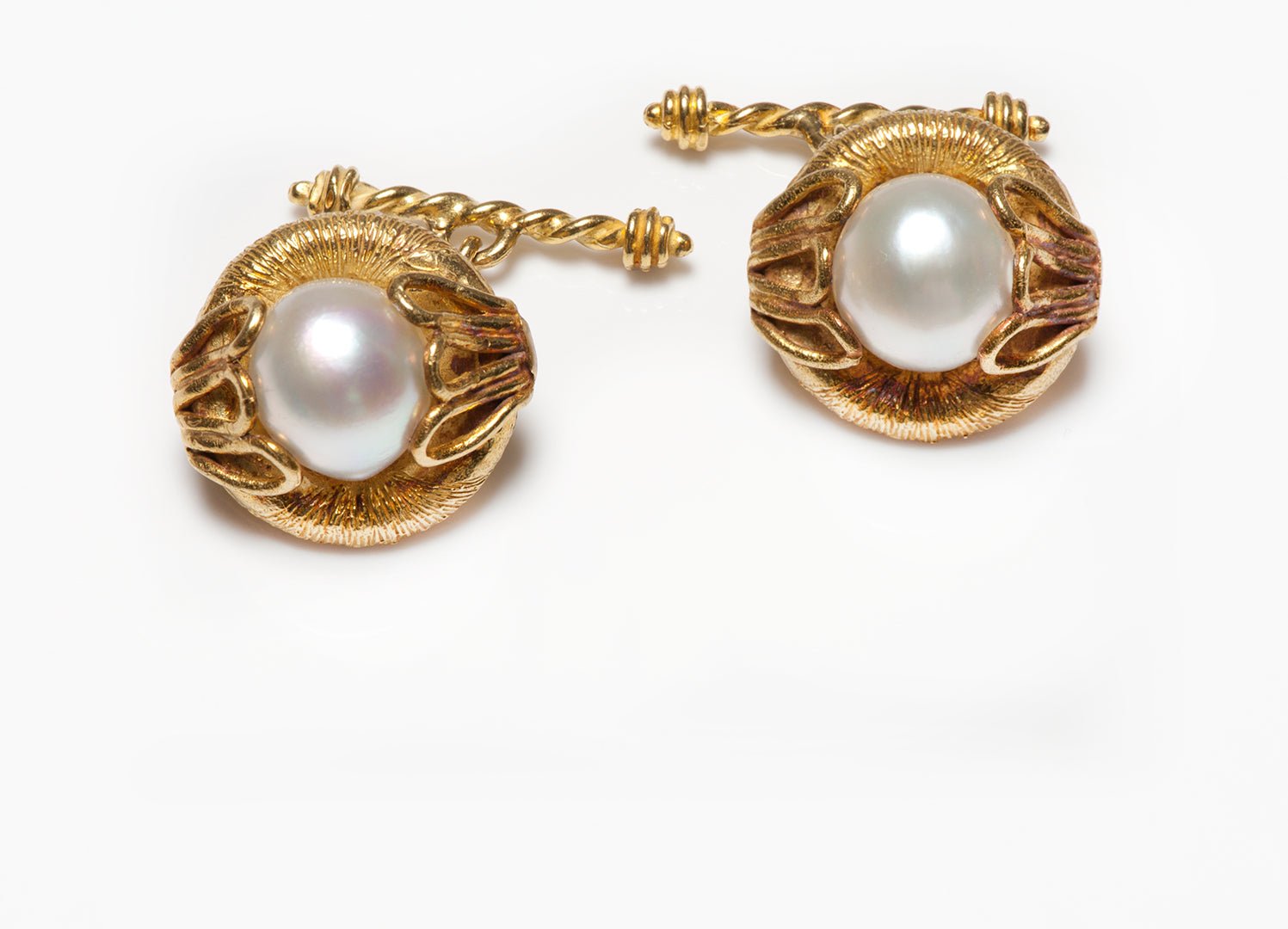 Cipullo 18K Yellow Gold Pearl Cufflinks