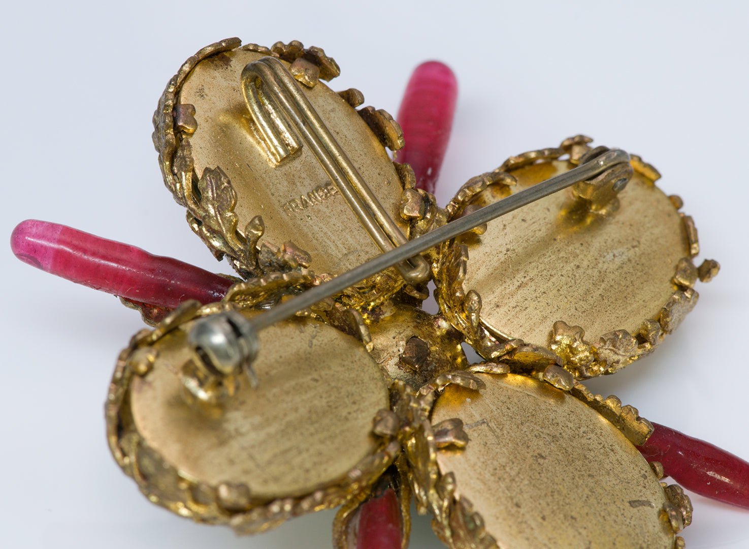Coco CHANEL 1930’s Gripoix Pearl Cross Pendant Brooch