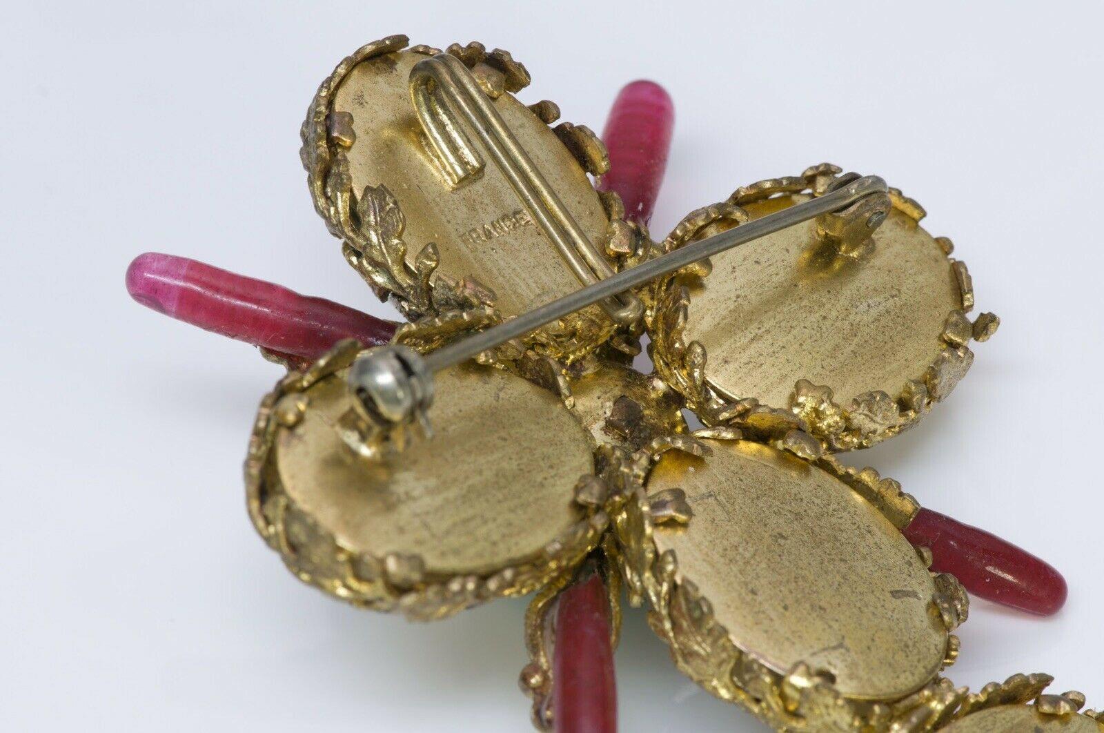 Coco CHANEL 1930’s Gripoix Pearl Cross Pendant Brooch