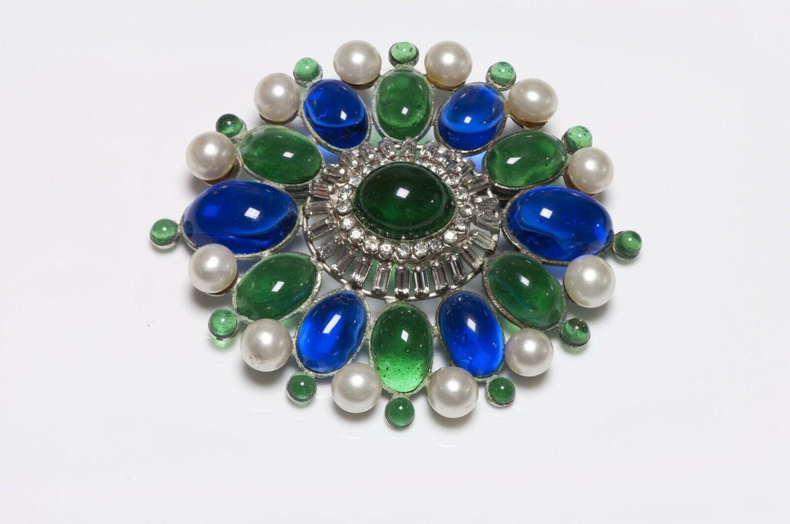 Coco CHANEL Paris 1950’s Gripoix Blue Green Glass Pearl Brooch