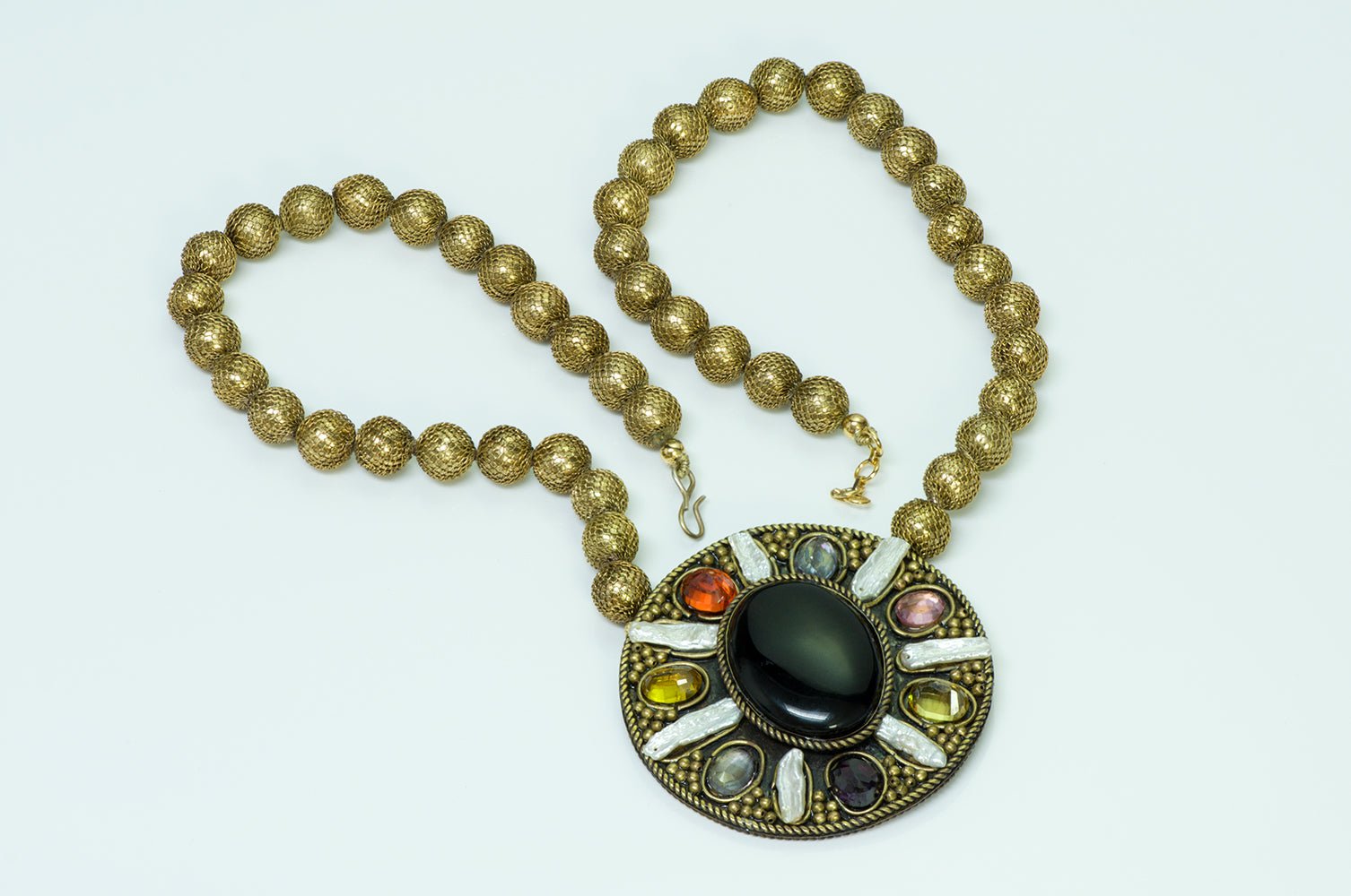 Costume Jewelry Necklace