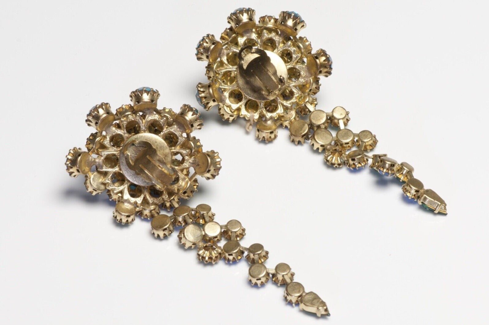 Countess Cissy Zoltowska CIS 1950’s Long Green Blue Crystal Earrings