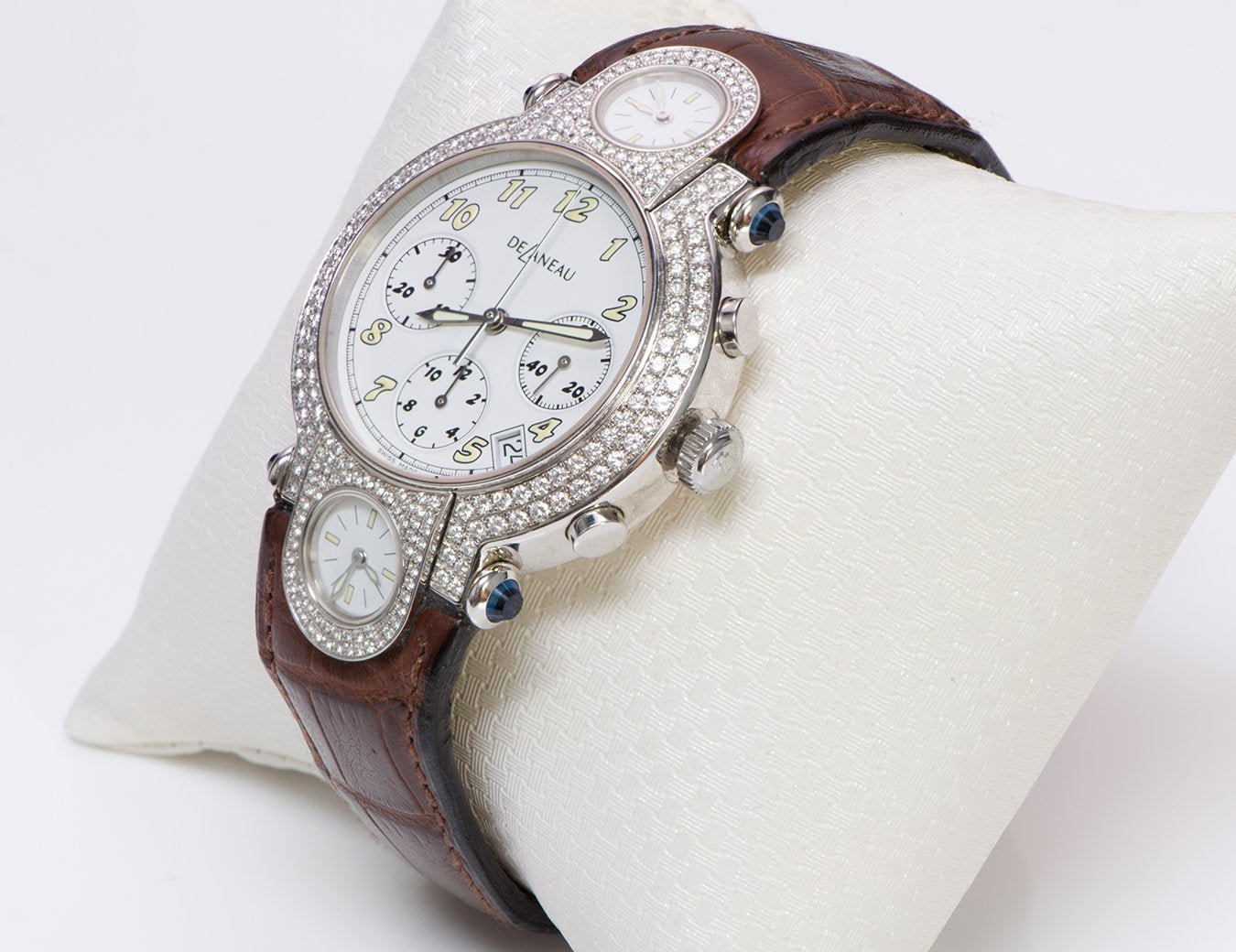 DeLaneau 18K Gold 3-Time Zone Diamond Chronograph Watch GTCWG