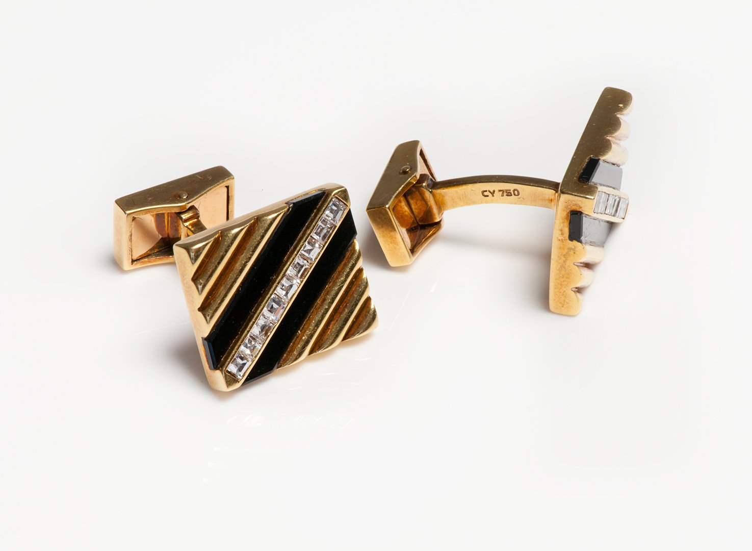 Diamond Onyx 18K Gold Cufflinks