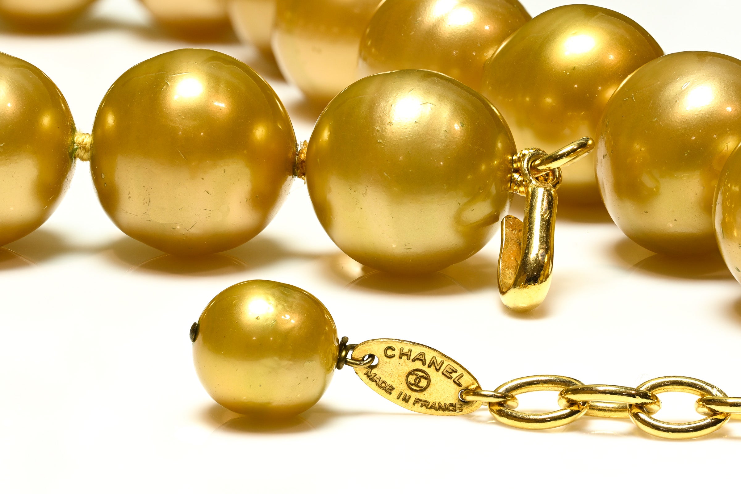 Vintage 1990's Chanel Paris Gold Glass Pearls Choker Necklace 3