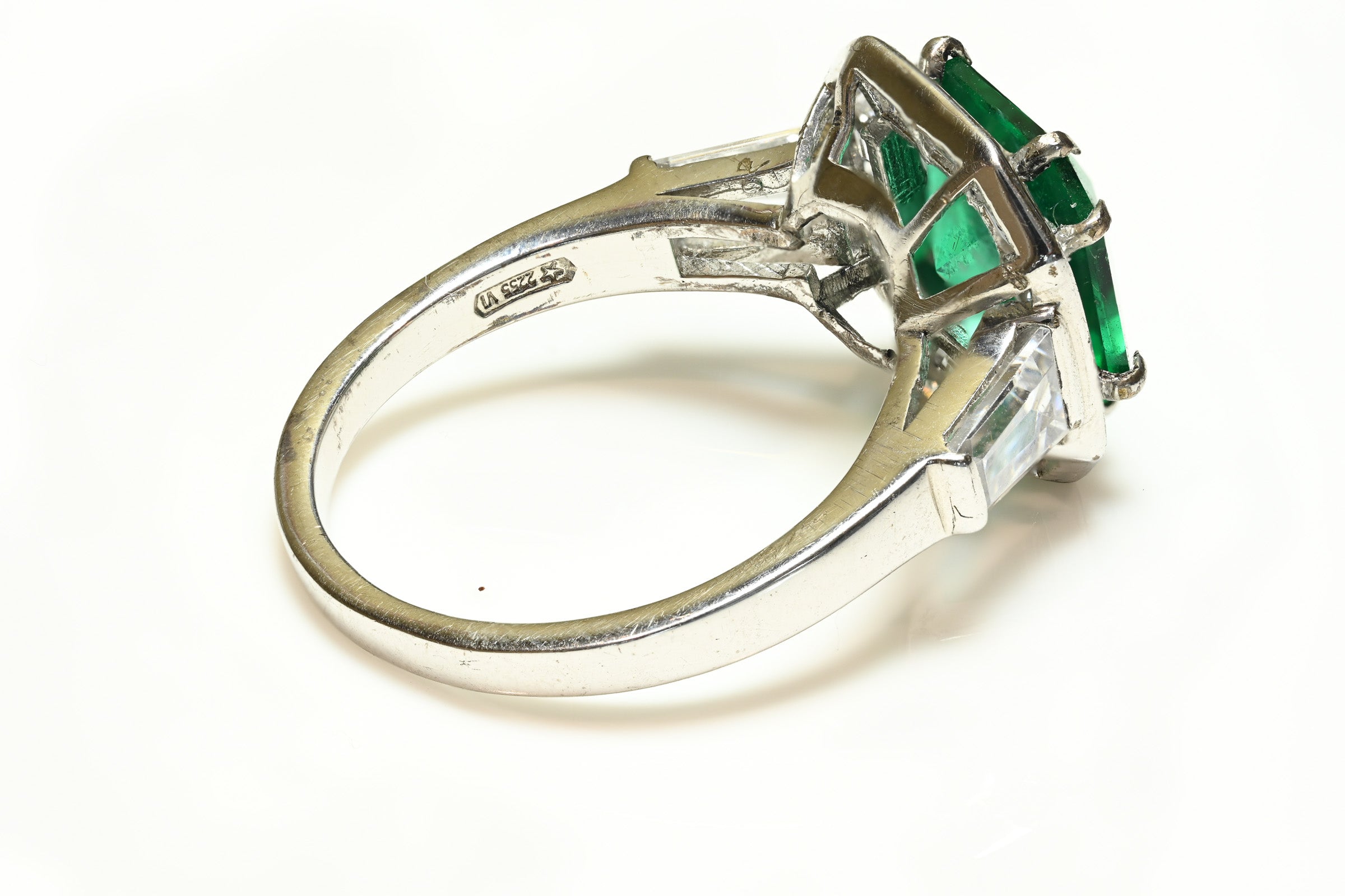 Vintage Sterling Silver Green Paste Cocktail Ring 2