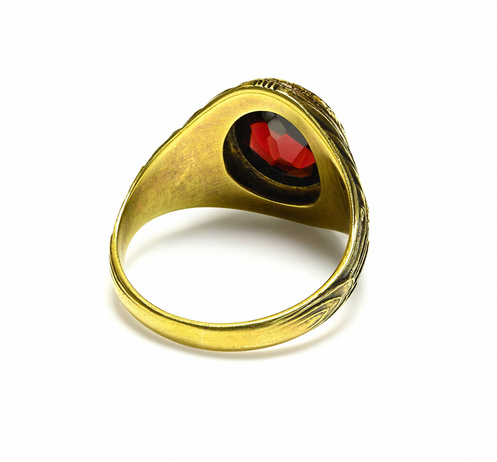 Antique Edwardian 14K Gold Garnet Men's Ring patina