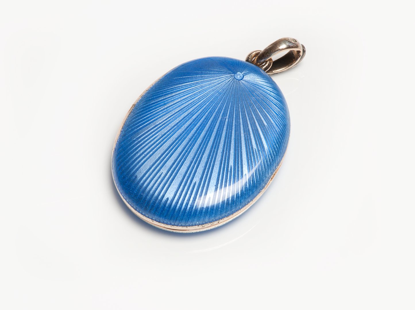 Faberge August Hollming Gold Enamel Diamond Locket