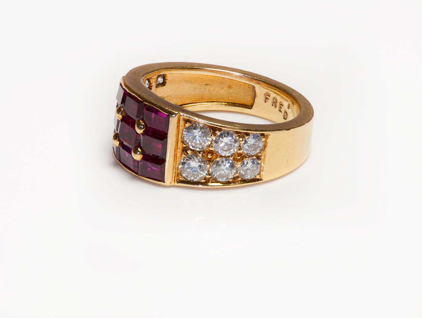 Fred Paris Gold Ruby Diamond Ring