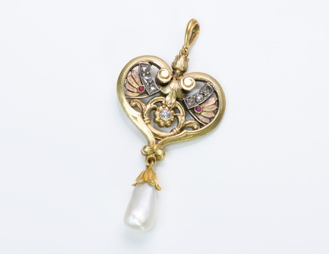 French Art Nouveau Gold Pearl Pendant