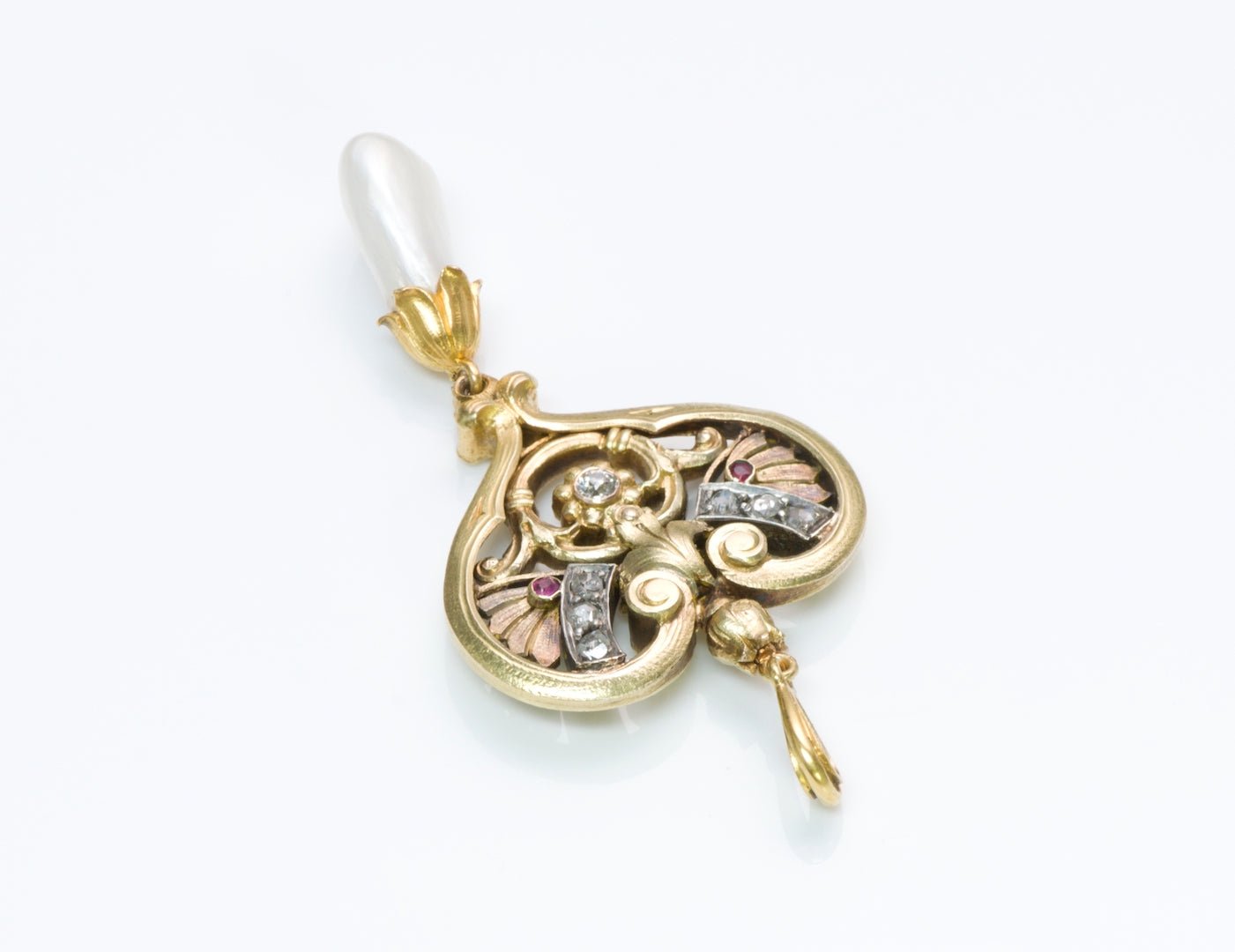 French Art Nouveau Gold Pearl Pendant