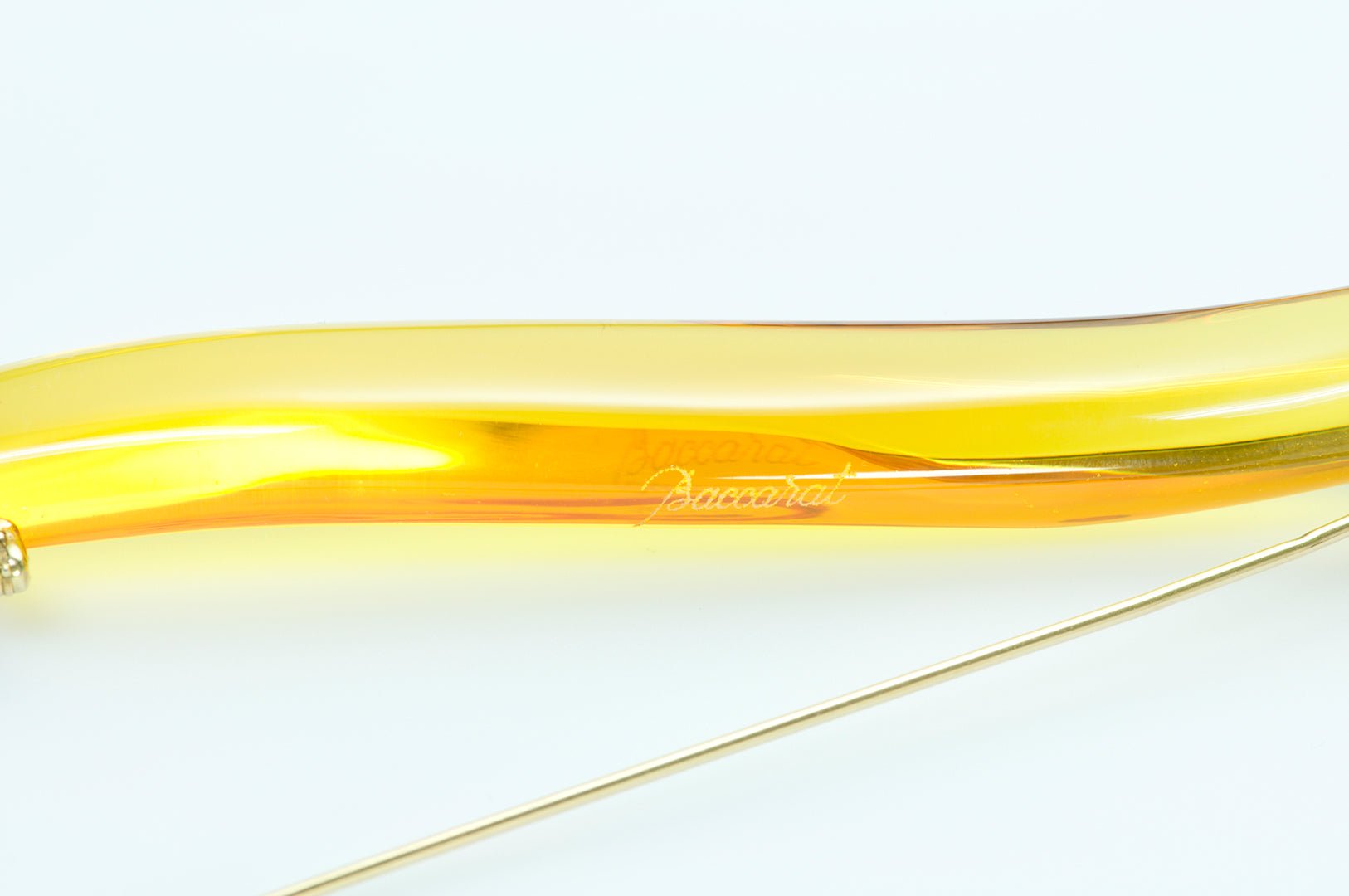 French Baccarat 18K Yellow Gold Glass Brooch