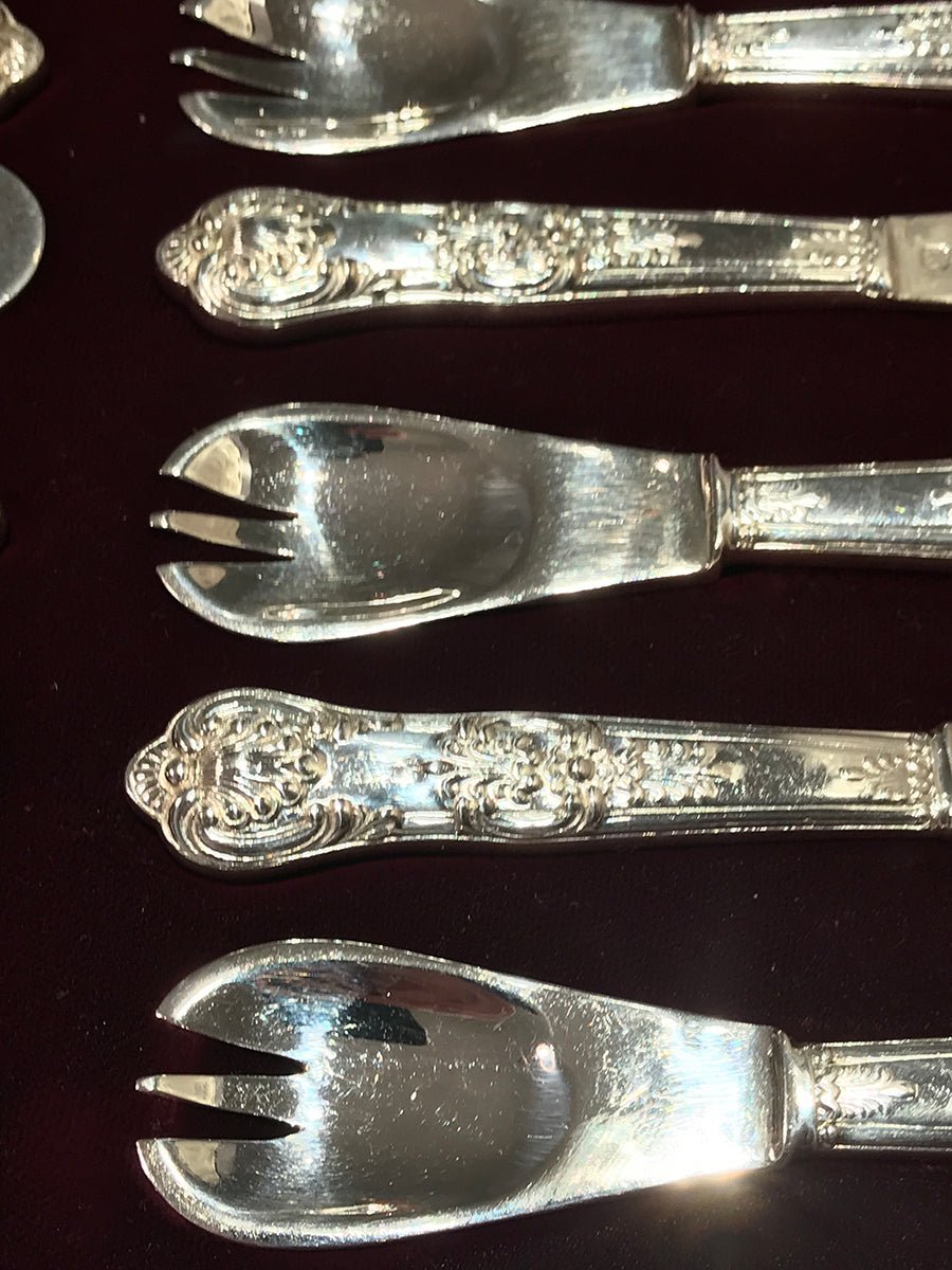 Garrard & Co. Silver Spreader & Spork Serving Set