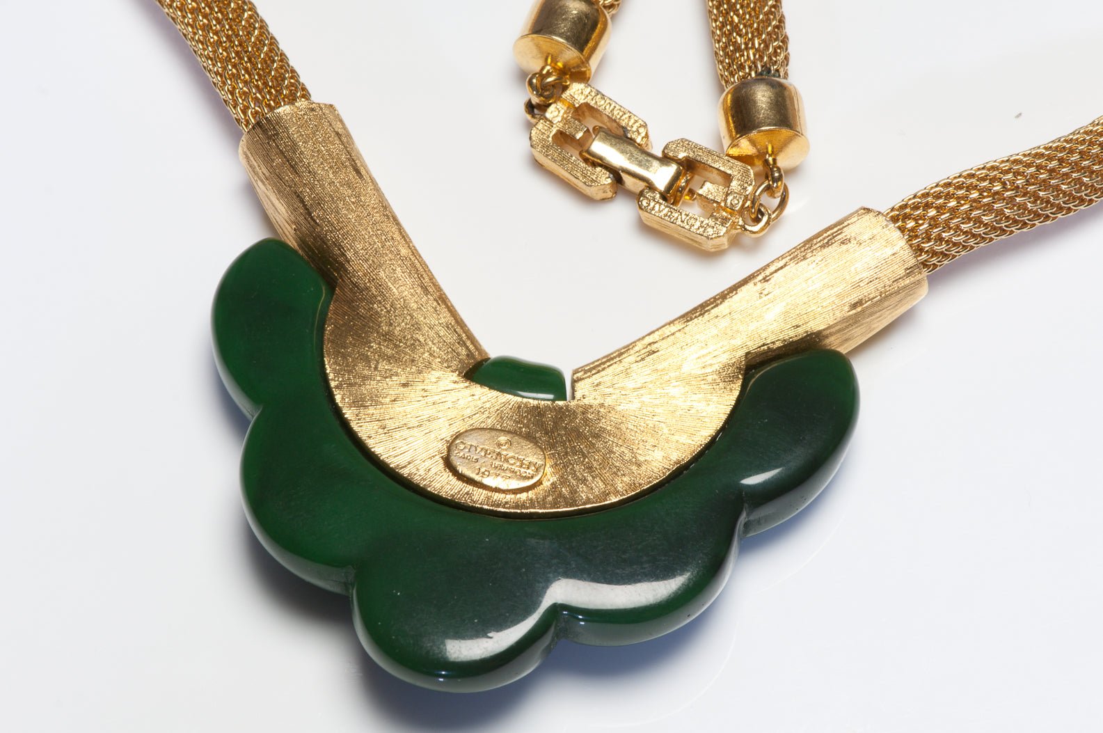 Givenchy Paris 1977 Green Resin Metal Mesh Collar Necklace