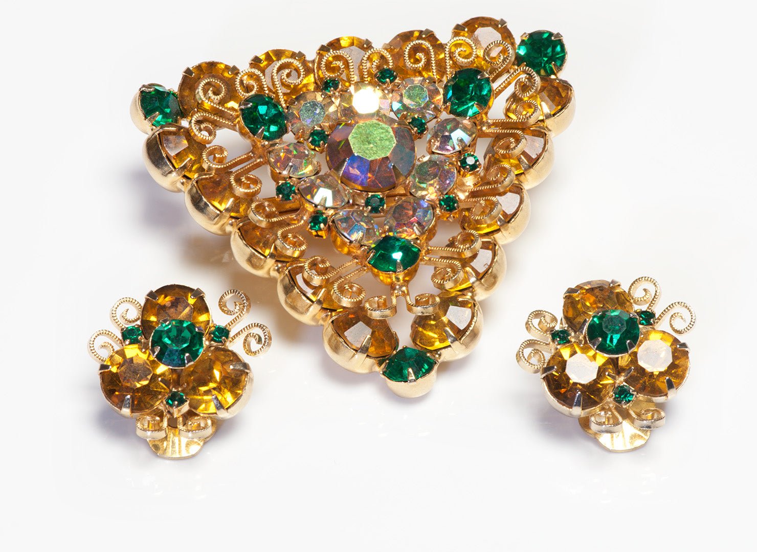 Hattie Carnegie 1950’s Green Yellow Aurora Borealis Crystal Brooch Earrings Set
