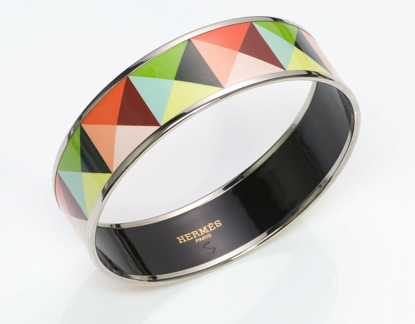HERMES “Clous en Trompe l’Oeil” Palladium Plated Pyramid Enamel Bangle Bracelet