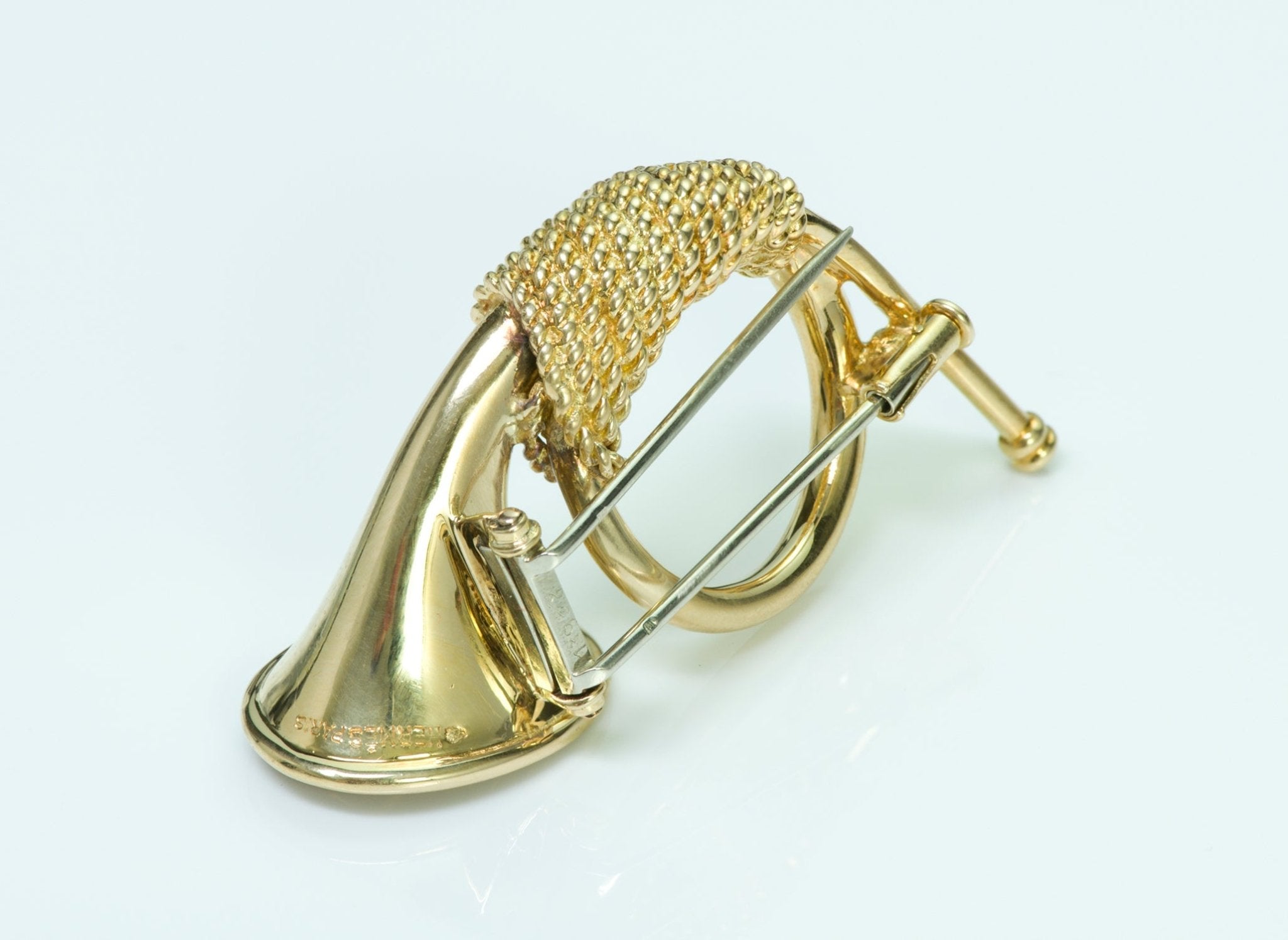 Hermès Paris 18K Yellow Gold French Horn Brooch