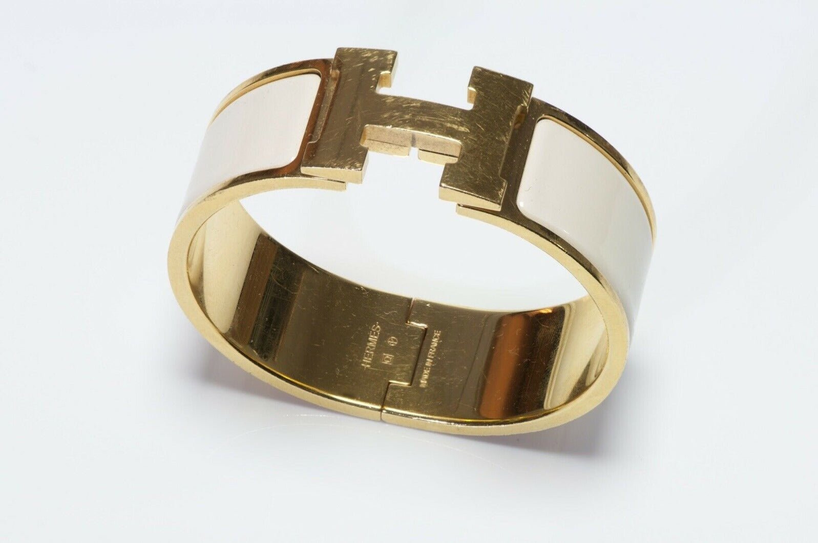HERMES Paris Wide White Enamel Clic Clac H Bracelet PM