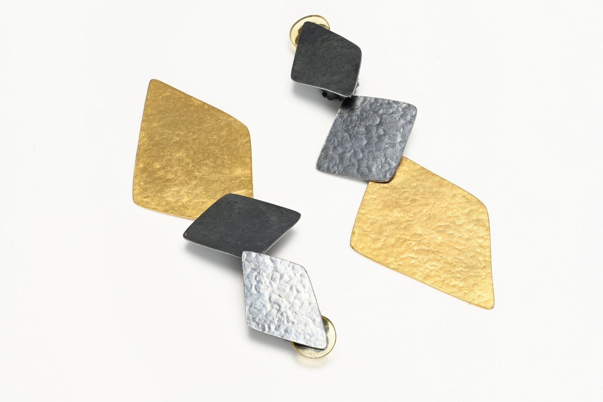 Herve Van der Straeten Mix Hammered Metal Geometric Drop Earrings