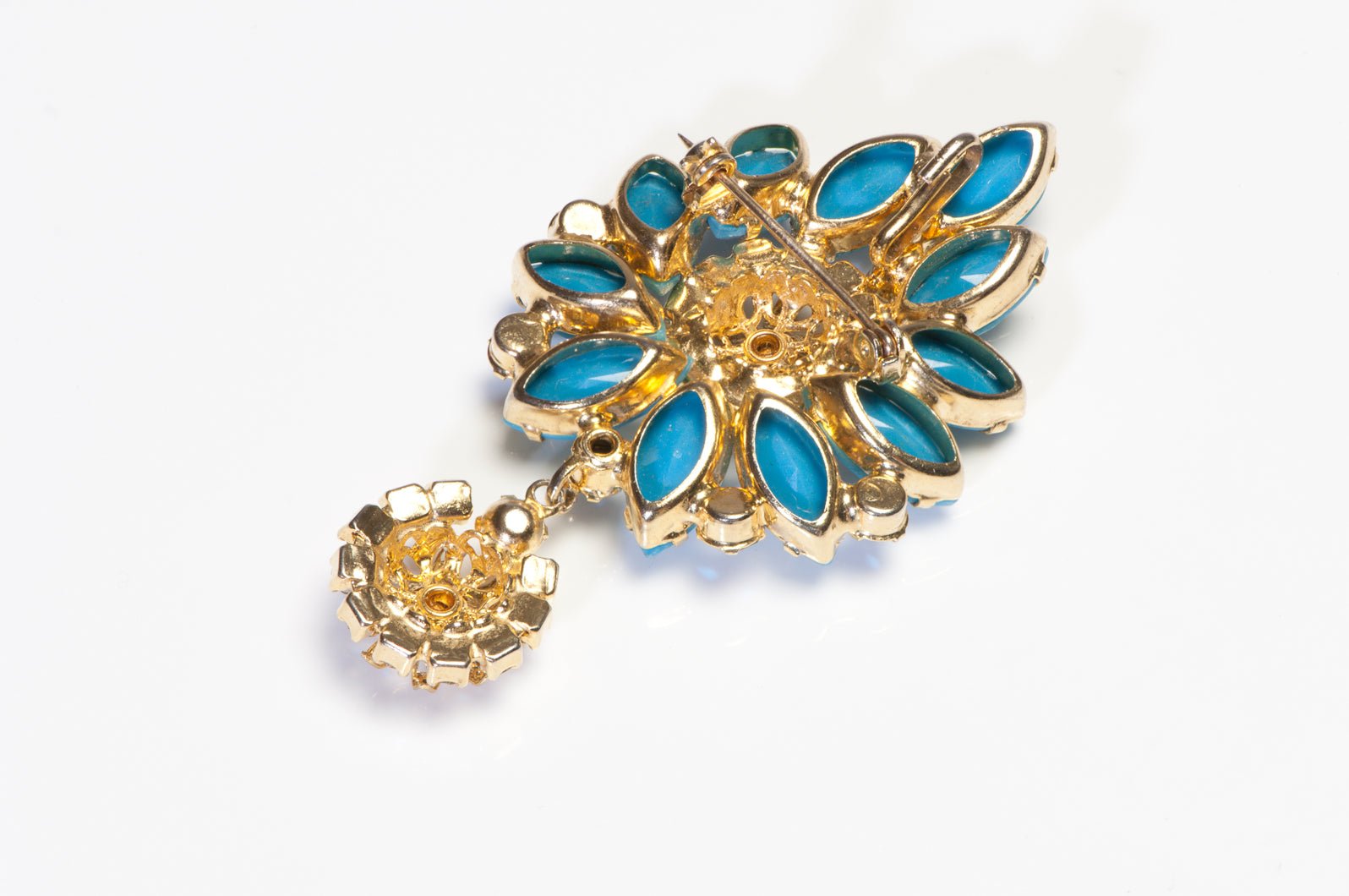 Juliana 1960’s Blue Aurora Borealis Crystal Flower Pendant Brooch