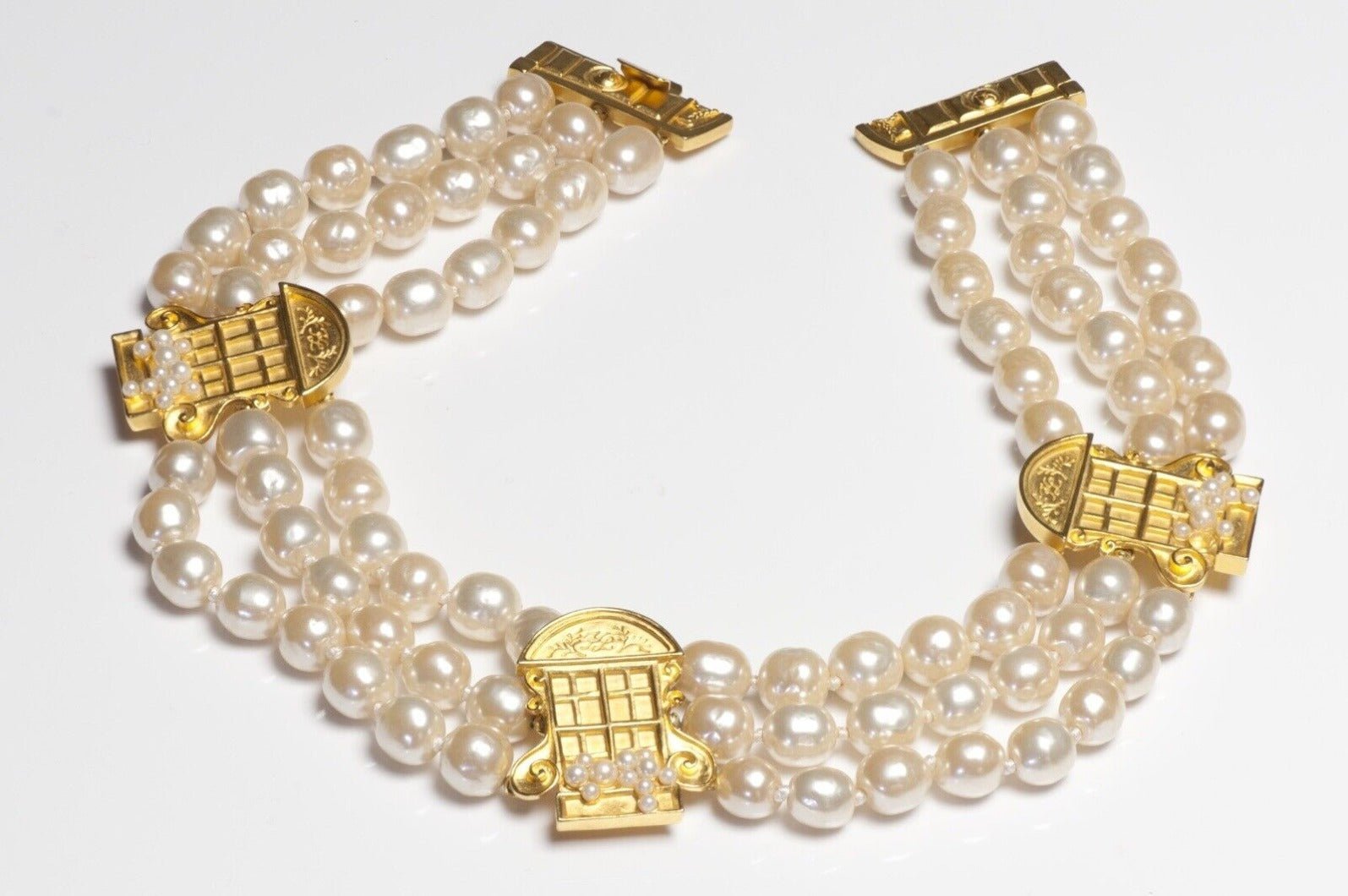 Karl Lagerfeld Faux Pearl French Style Window Collar Necklace