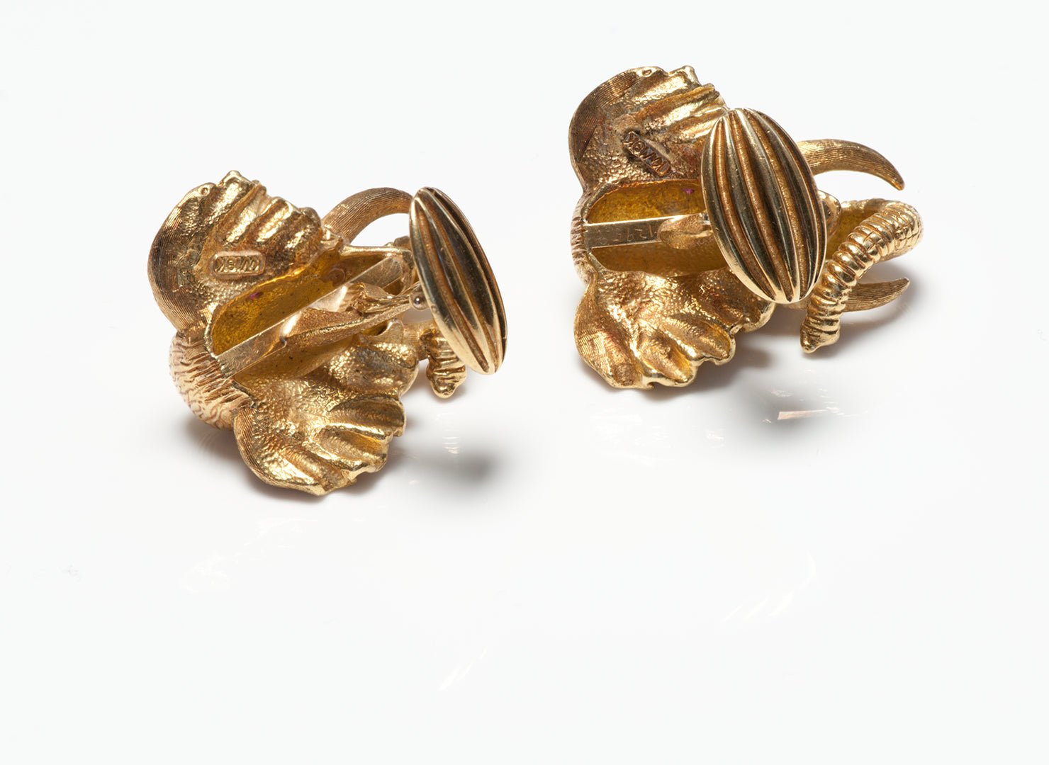 Kurt Wayne 18K Gold Ruby Elephant Cufflinks