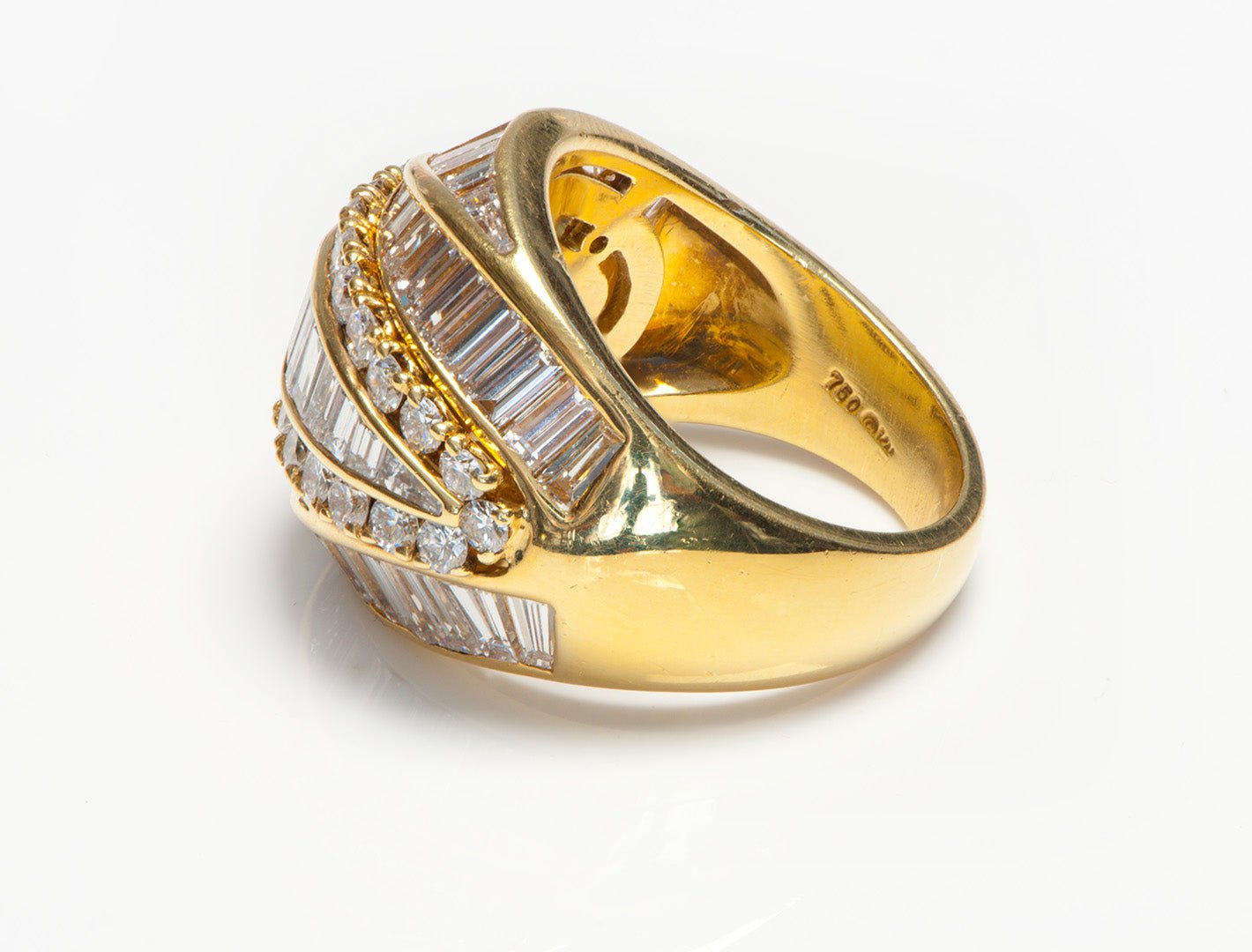 Kurt Wayne Round Brilliant and Baguette Cut Diamond Ring