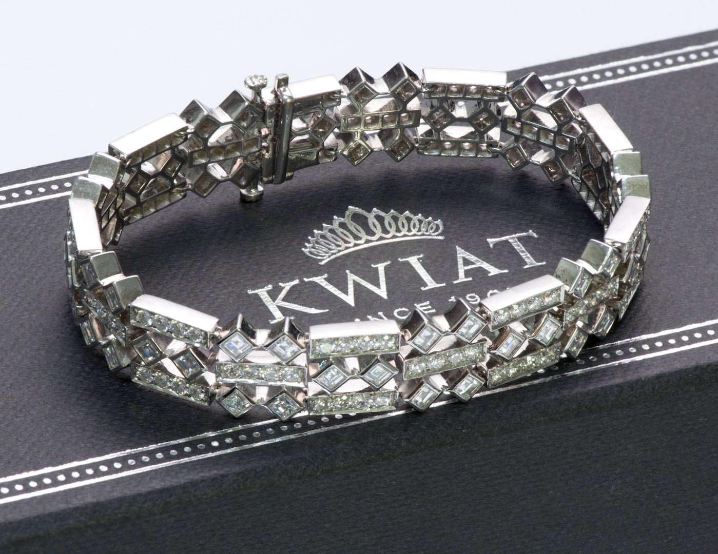 Kwiat Diamond Gold Bracelet